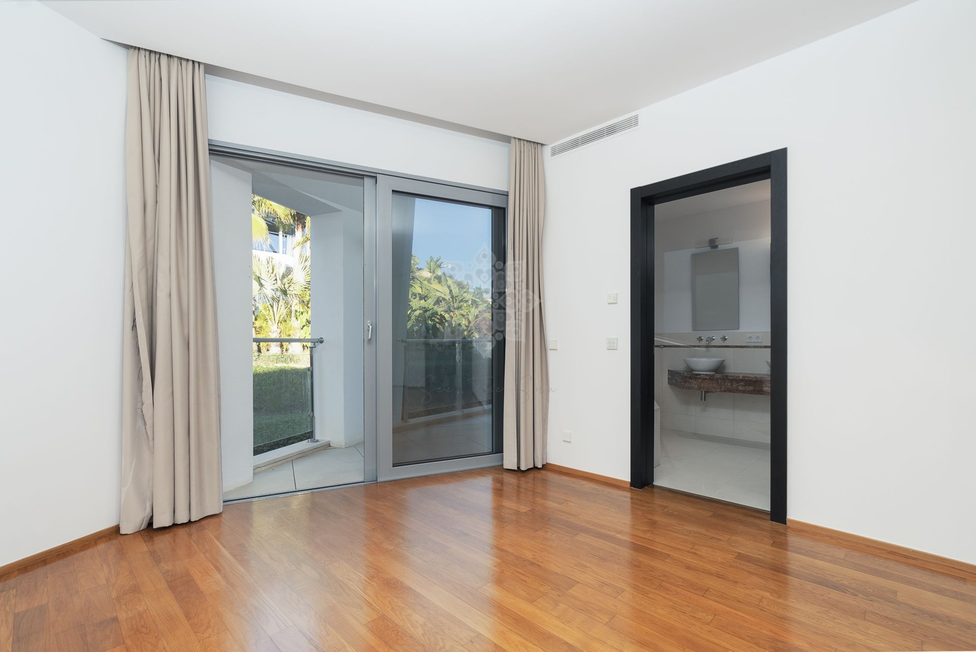 Semi Detached House in Meisho Hills, Marbella