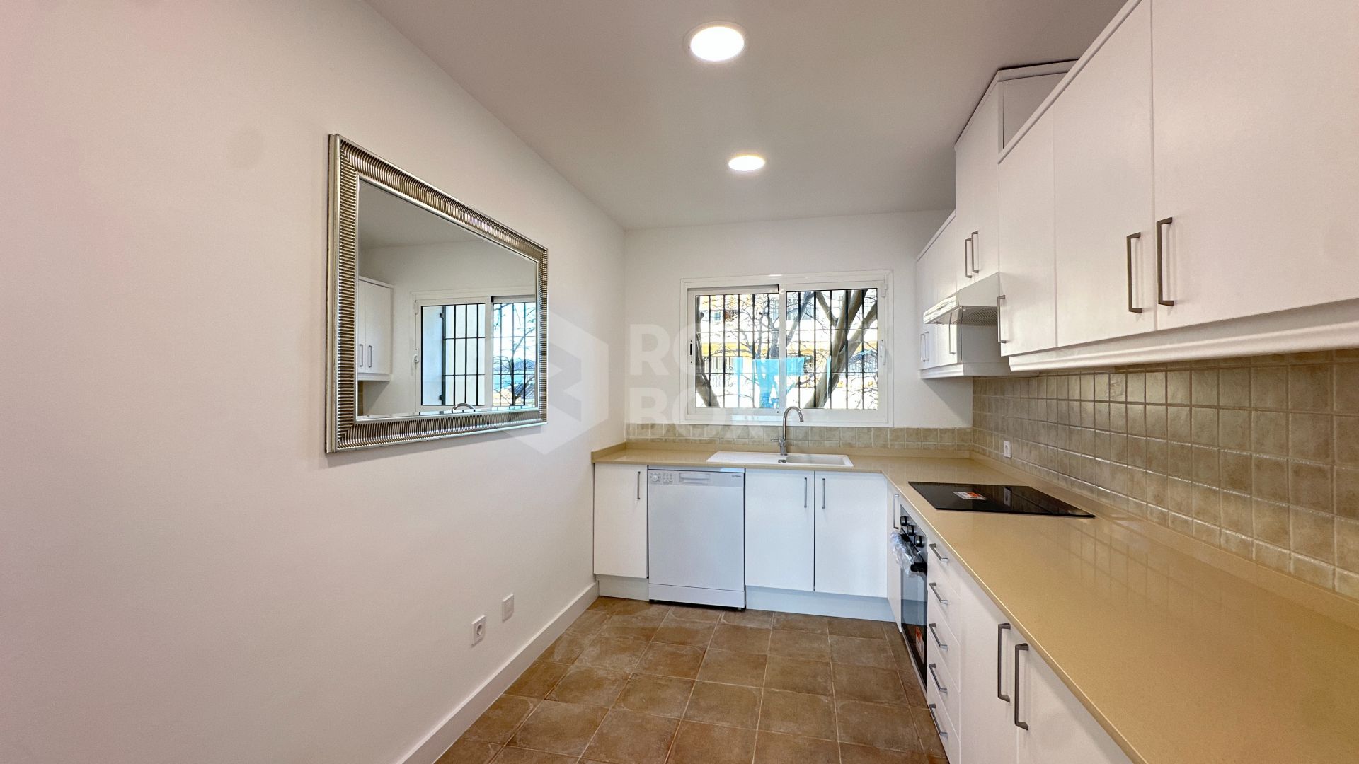 Luxury Two-Bedroom Apartment with Panoramic Sea Views in Miraflores Hills, Mijas Costa