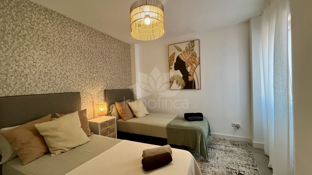 Apartamento Planta Baja en Los Naranjos de Marbella, Marbella