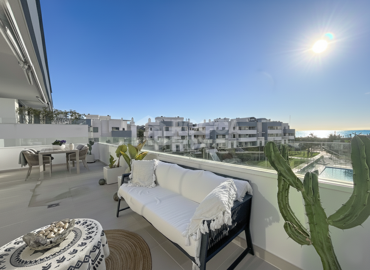 Penthouse with Sea Views and Spacious Solarium - West Estepona