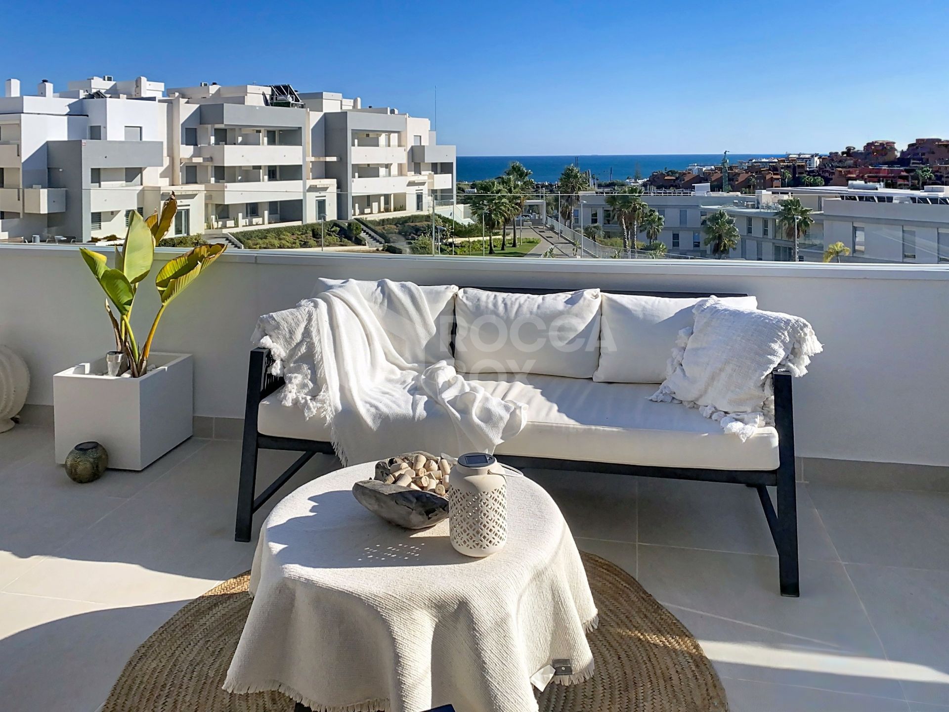 Penthouse with Sea Views and Spacious Solarium - West Estepona