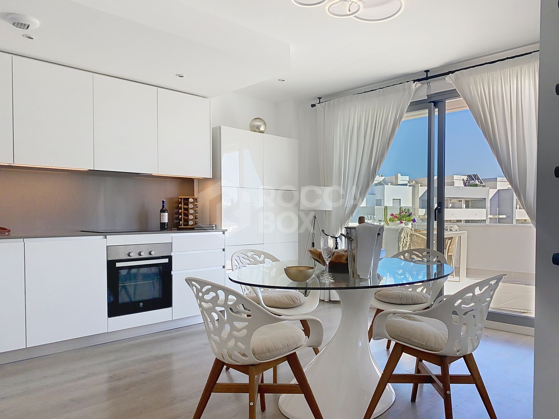 Penthouse with Sea Views and Spacious Solarium - West Estepona