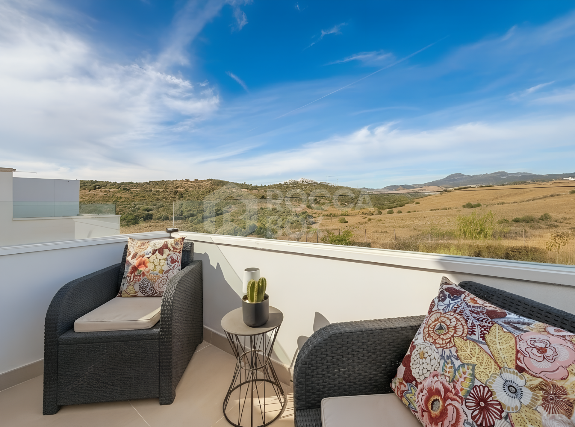 Penthouse with Sea Views and Spacious Solarium - West Estepona