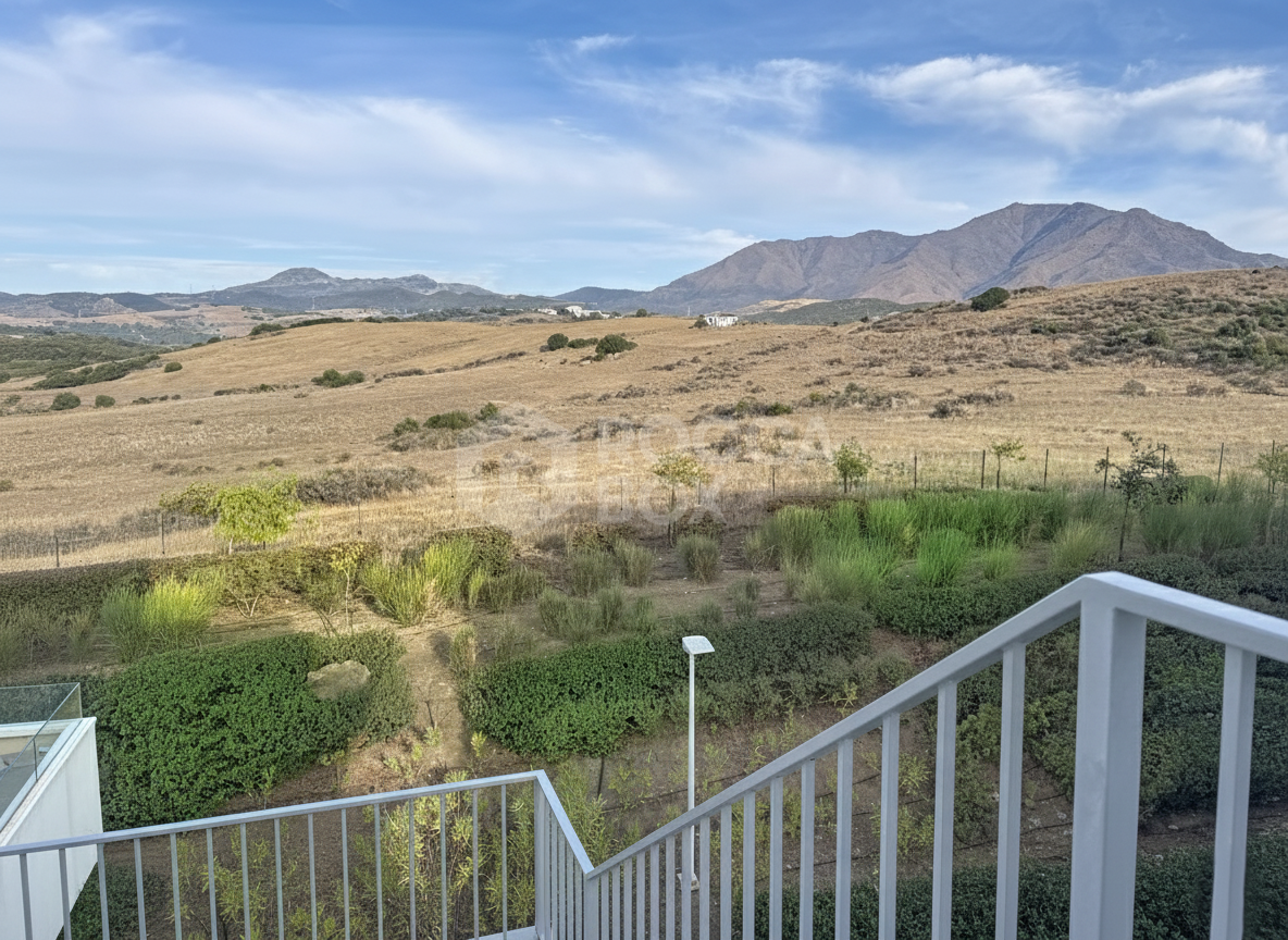 Penthouse with Sea Views and Spacious Solarium - West Estepona