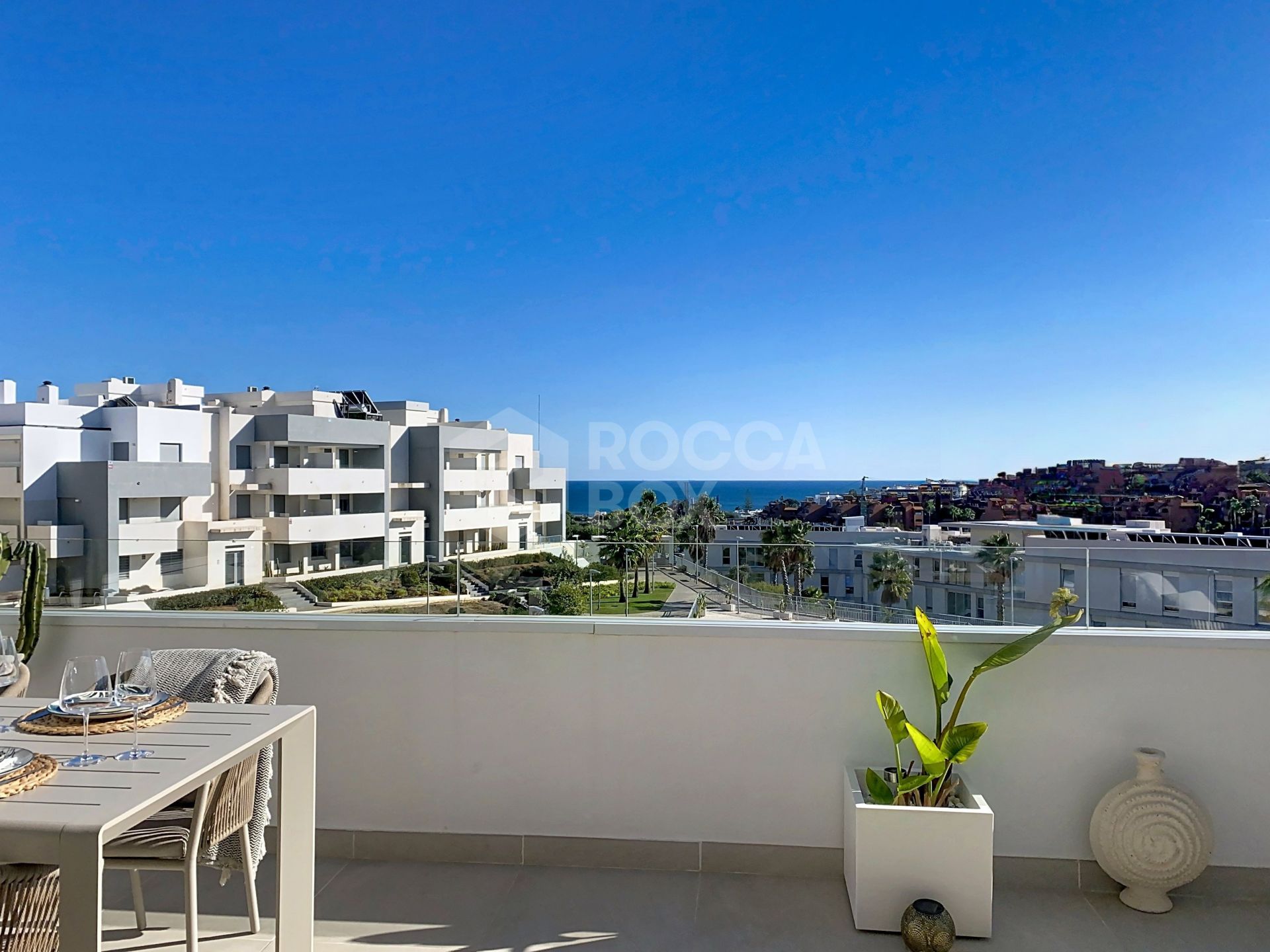 Penthouse with Sea Views and Spacious Solarium - West Estepona