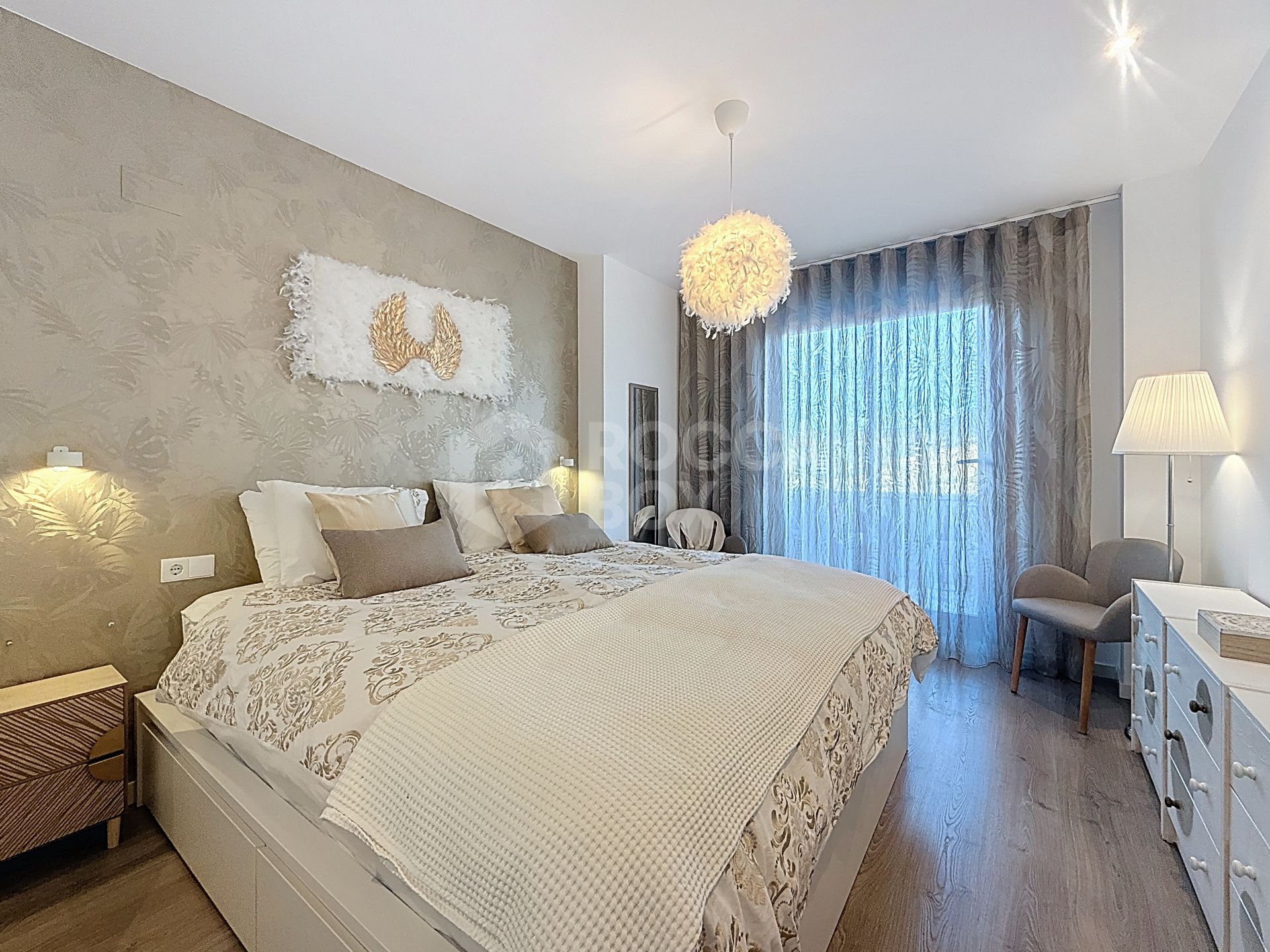 Penthouse with Sea Views and Spacious Solarium - West Estepona