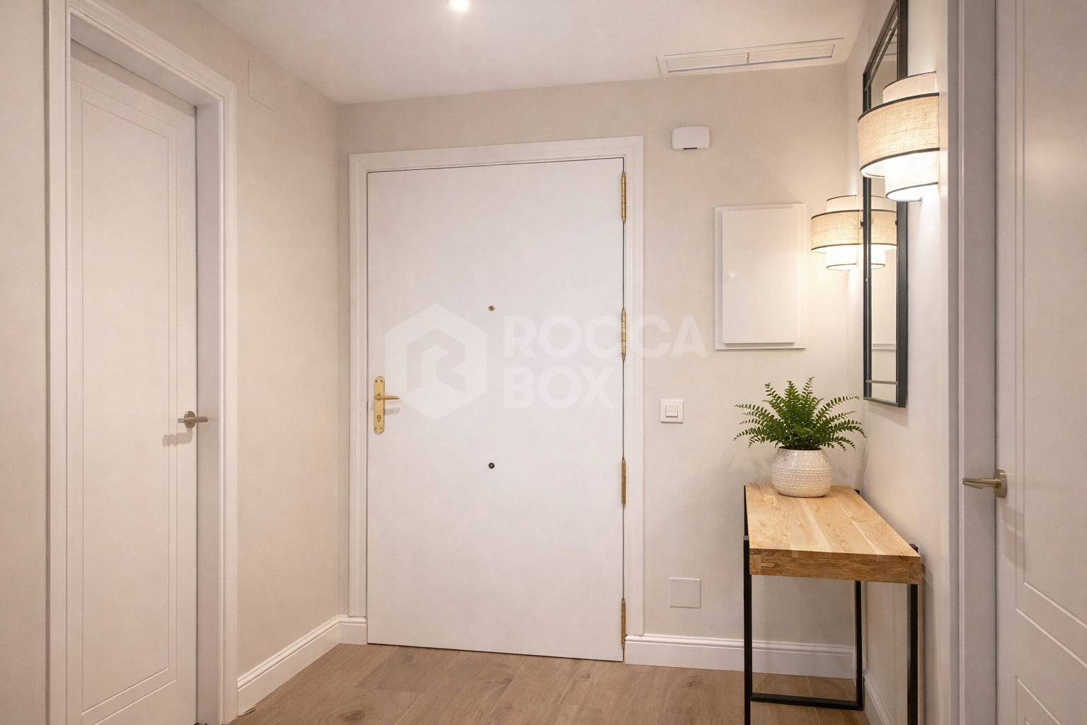 Fully Renovated and Furnished 3-Bedroom Apartment – Puerto de Estepona