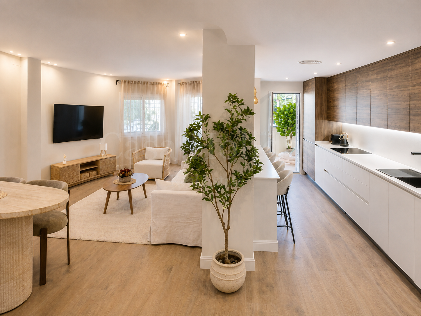 Ground Floor Apartment in Estepona Puerto, Estepona