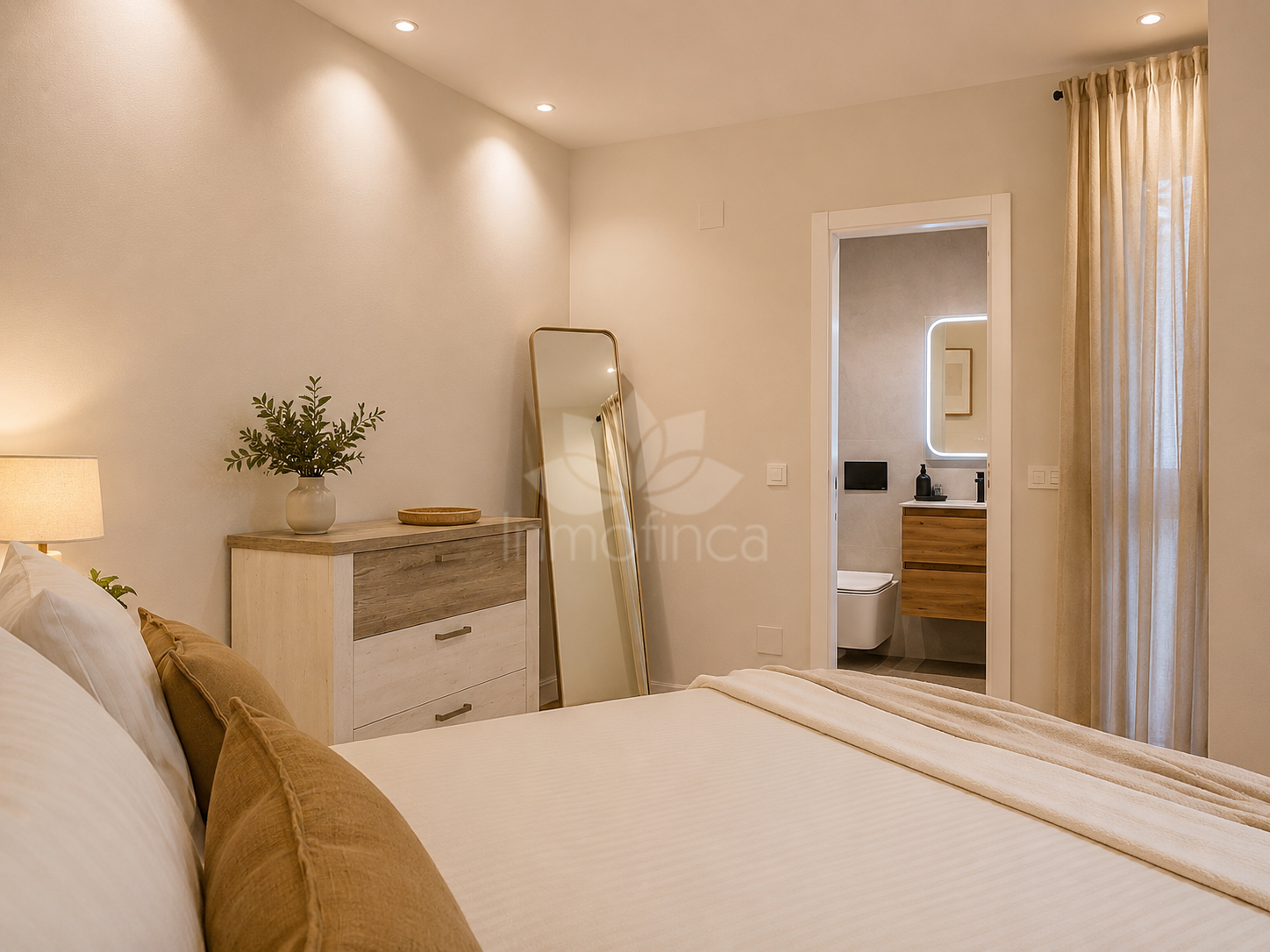 Apartamento Planta Baja en Estepona Puerto, Estepona