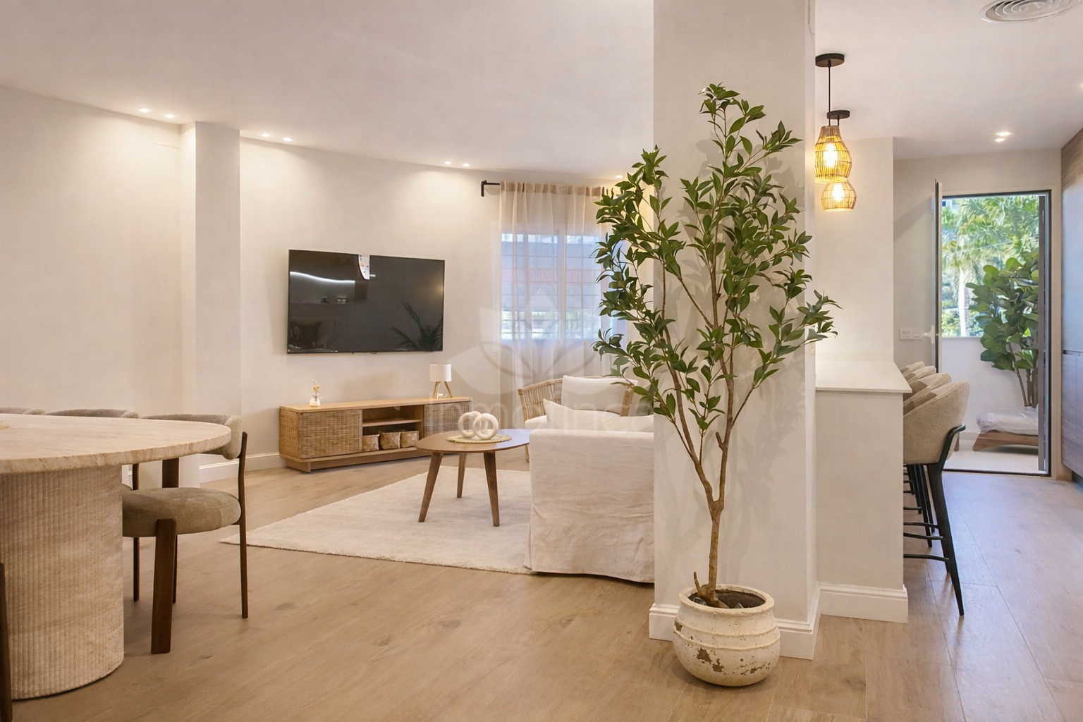 Ground Floor Apartment in Estepona Puerto, Estepona