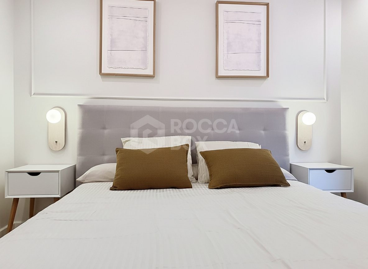 Fully Renovated and Furnished 3-Bedroom Apartment – Puerto de Estepona