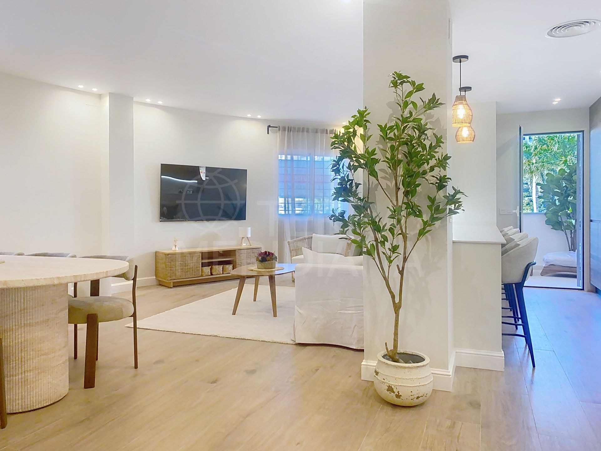 Ground Floor Apartment in Estepona Puerto, Estepona