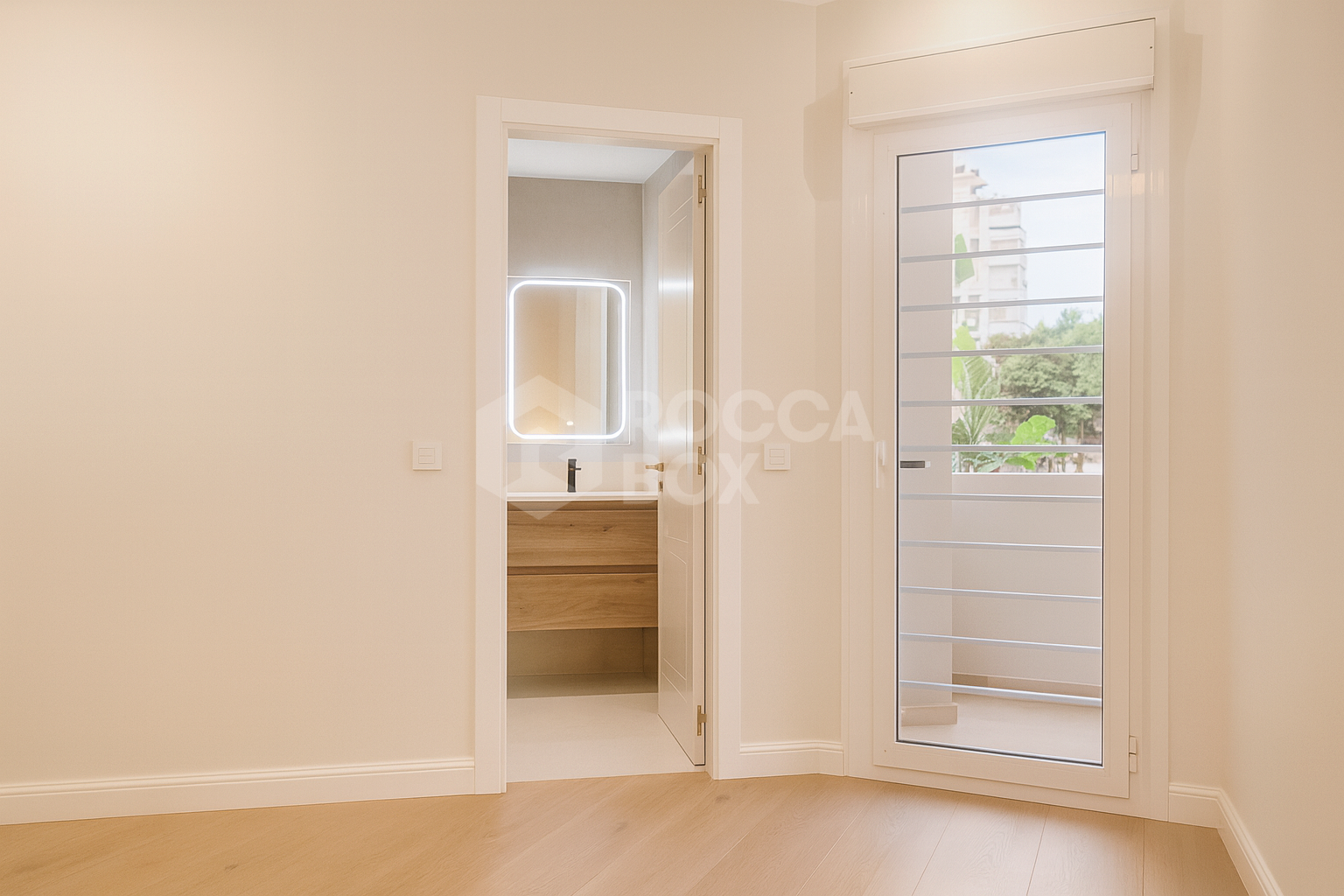 Fully Renovated and Furnished 3-Bedroom Apartment – Puerto de Estepona