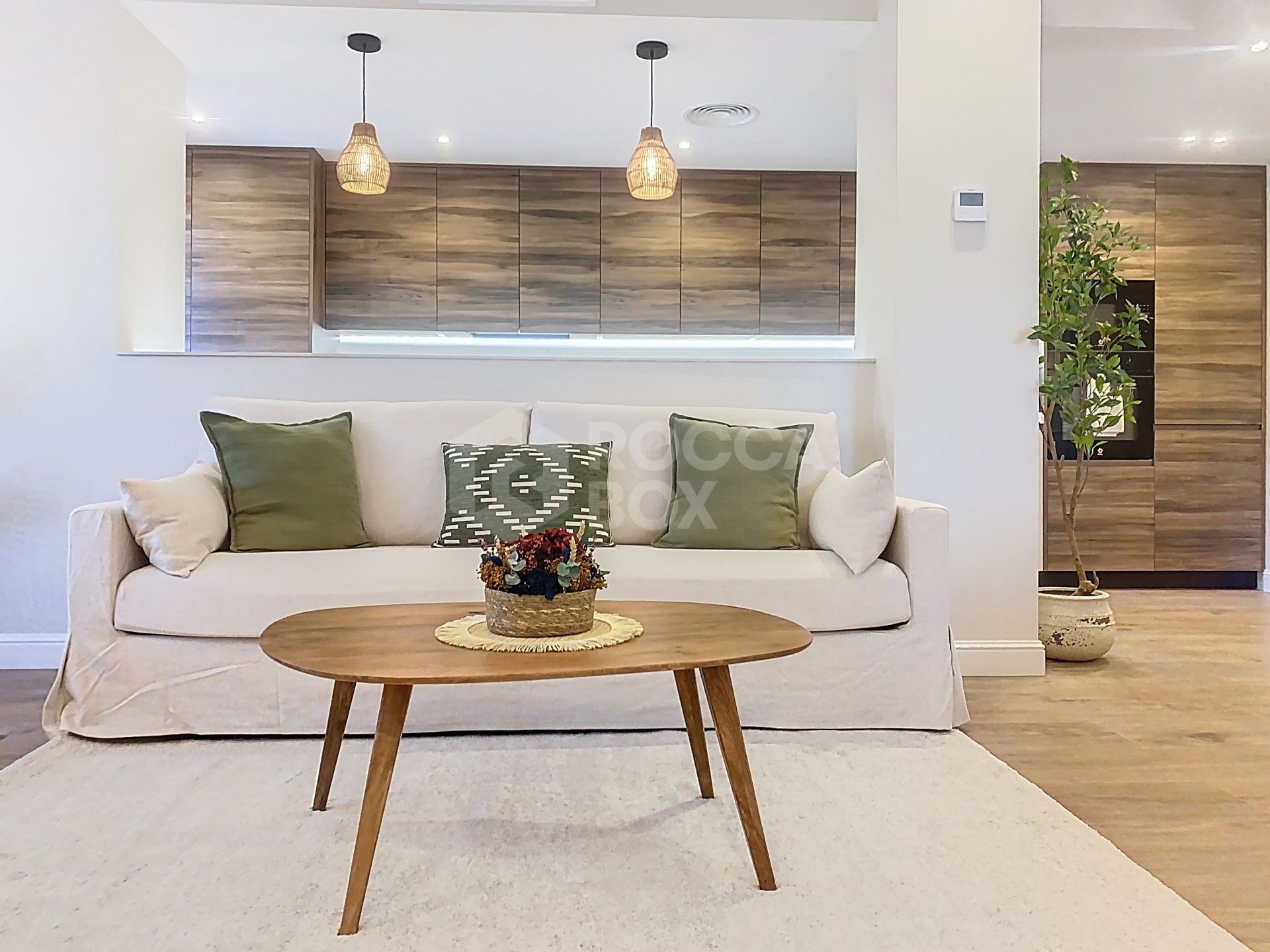 Fully Renovated and Furnished 3-Bedroom Apartment – Puerto de Estepona