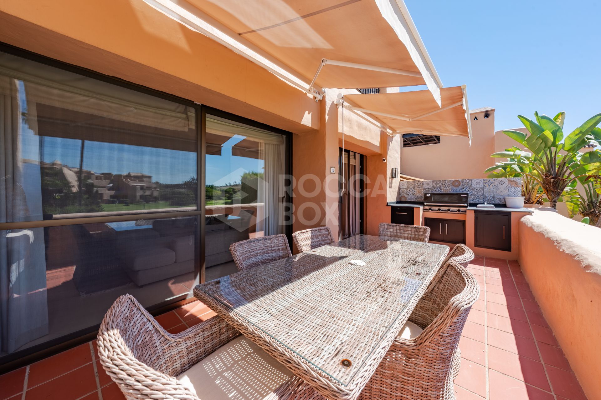 Stylish 3-Bedroom Duplex Penthouse in La Cartuja del Golf