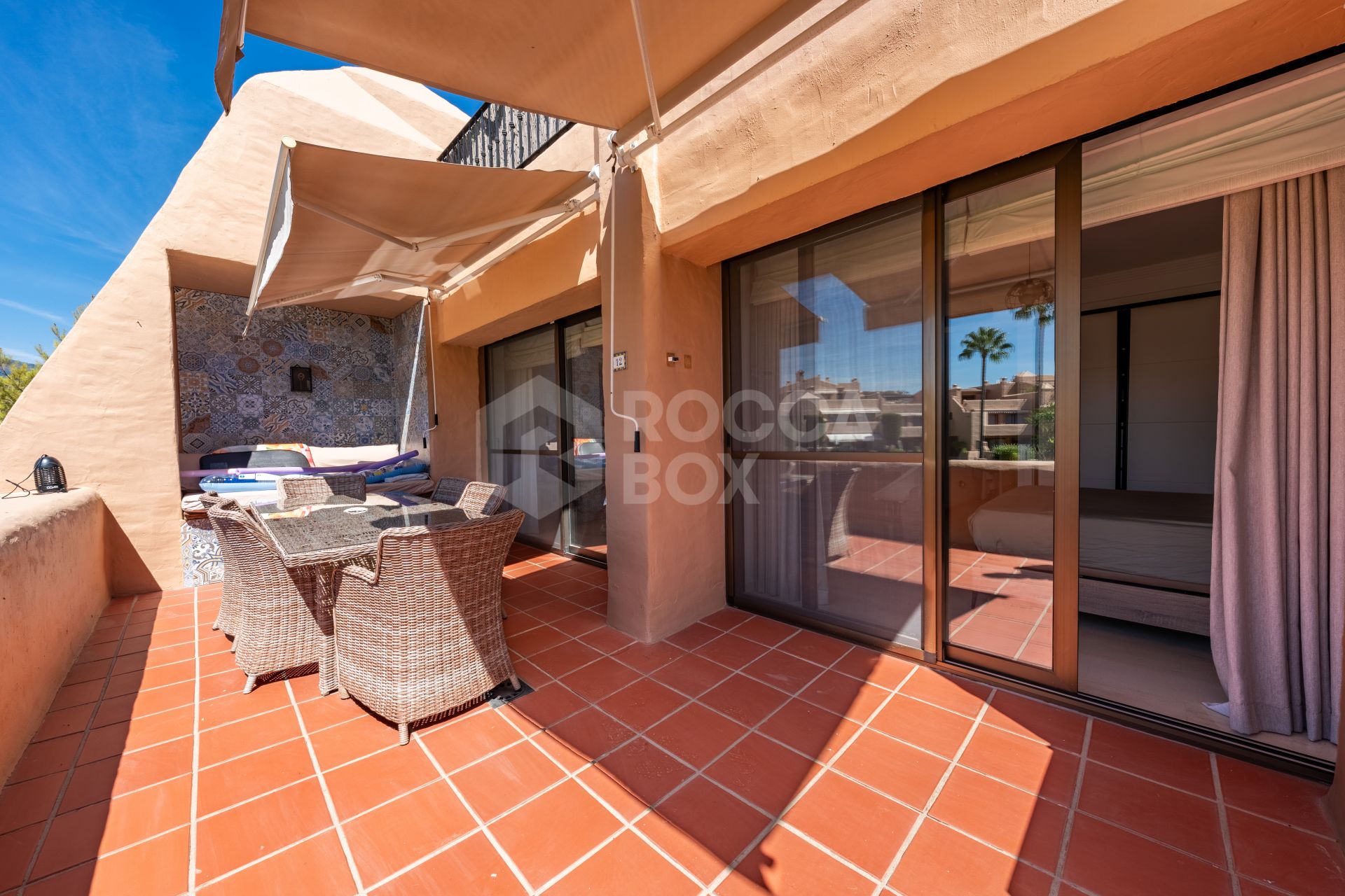 Stylish 3-Bedroom Duplex Penthouse in La Cartuja del Golf