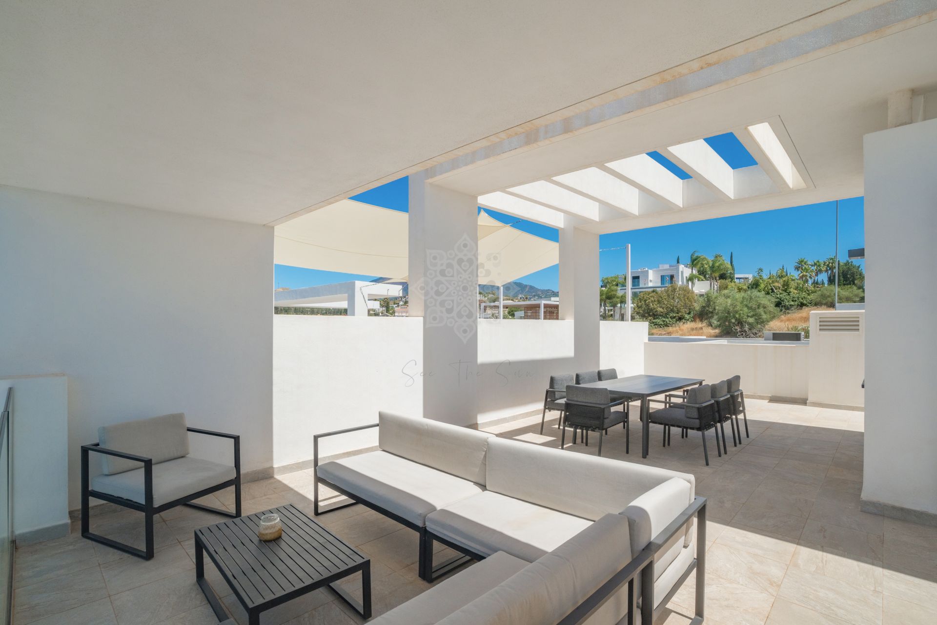 Duplex Penthouse in Atalaya Hills, Benahavis