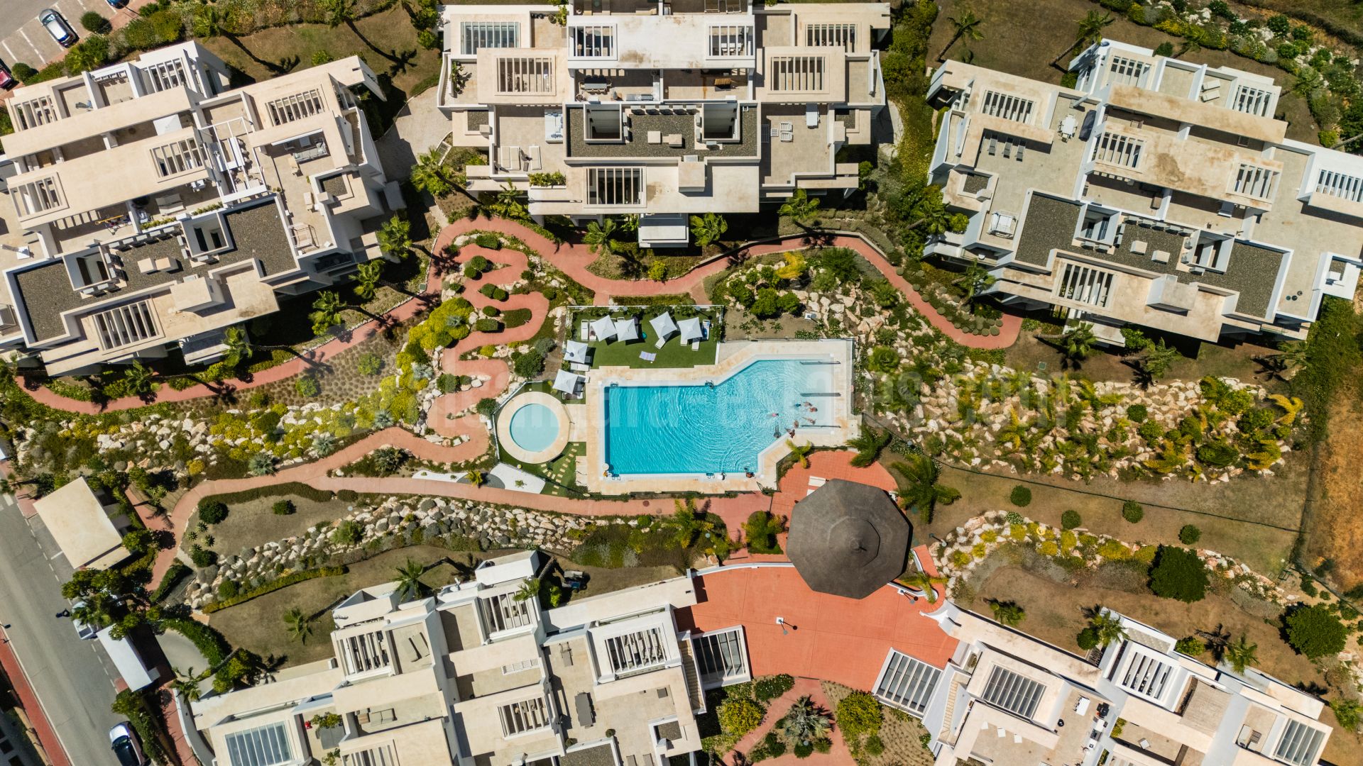 Atico Duplex en Atalaya Hills, Benahavis