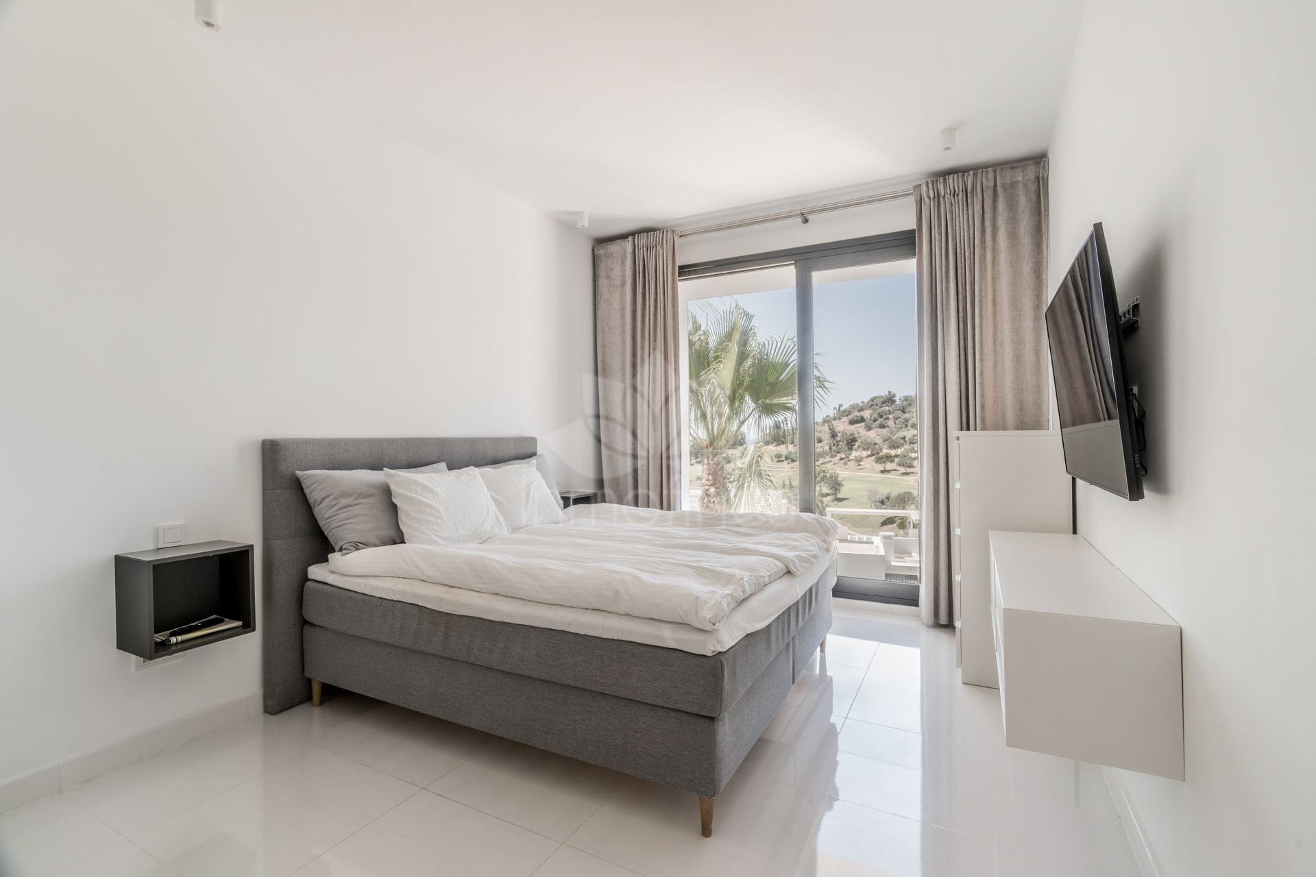 Duplex Penthouse in Atalaya Hills, Benahavis