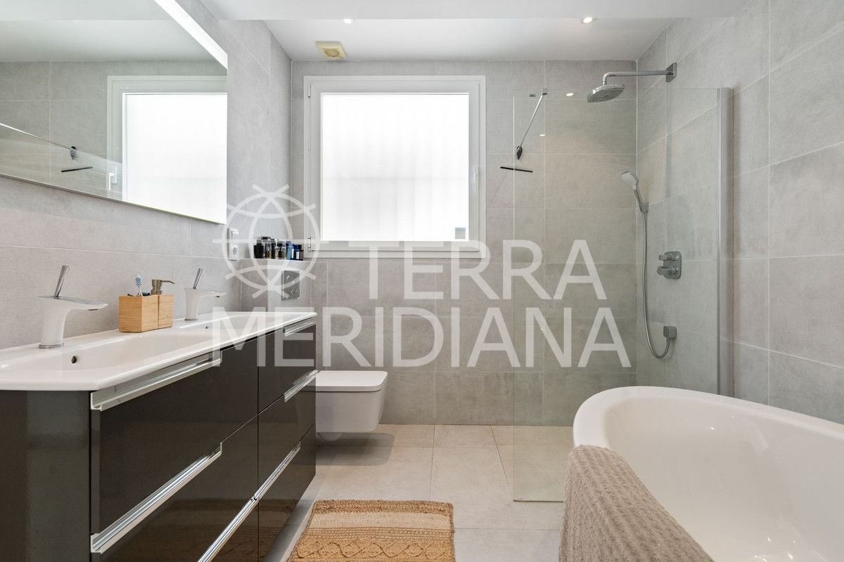 Villa in Marbesa, Marbella