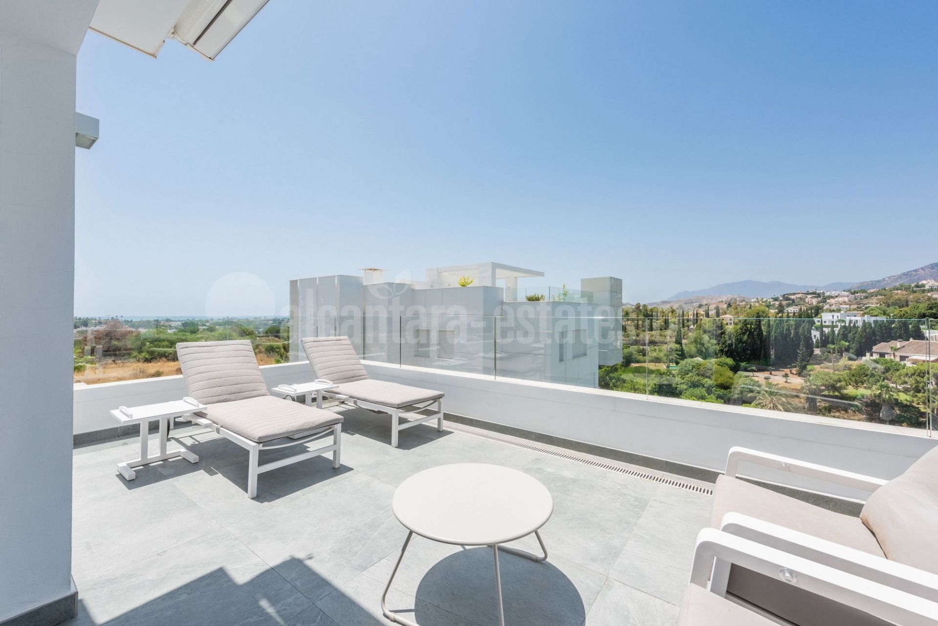 Duplex Penthouse in La Quinta, Benahavis
