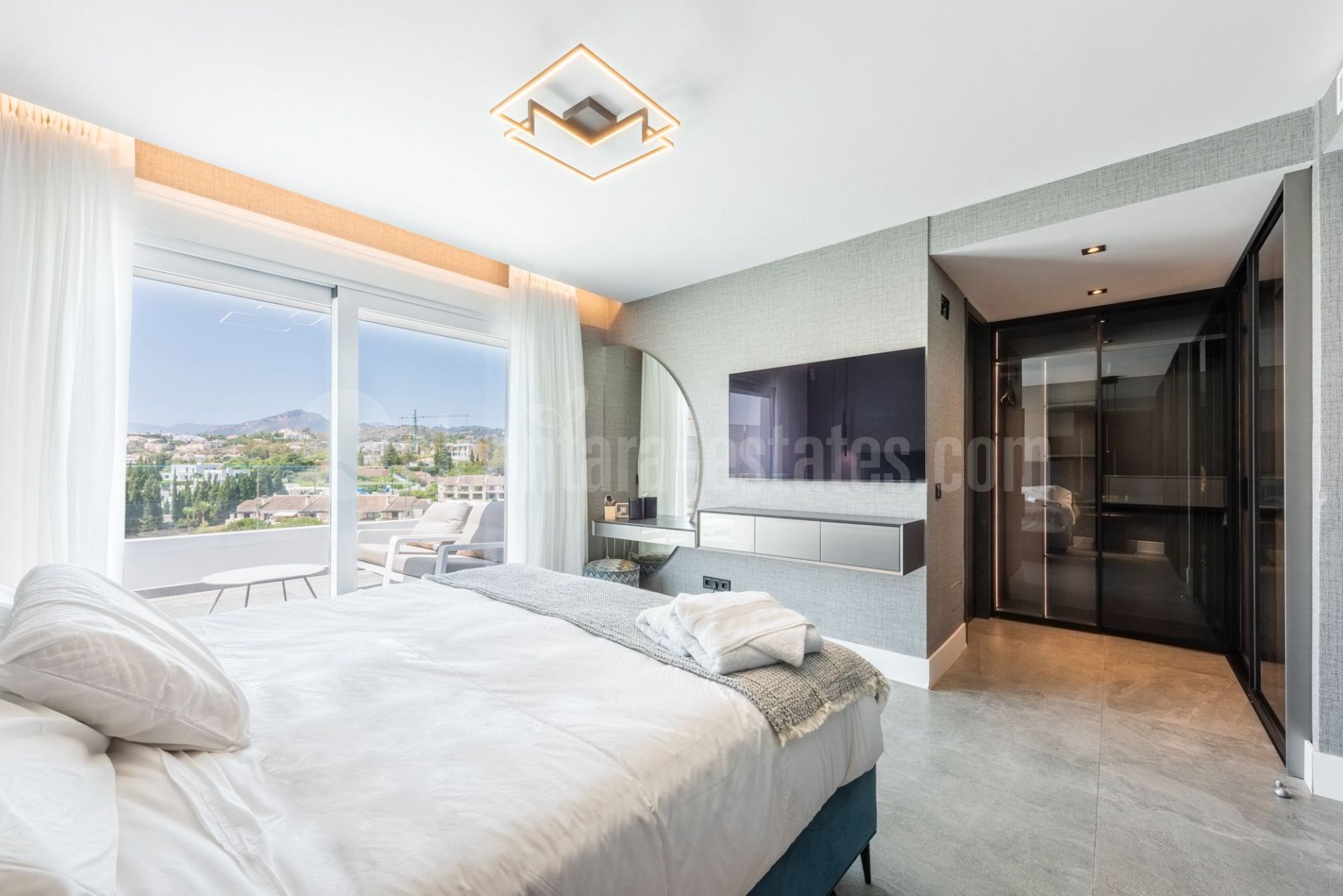 Duplex Penthouse in La Quinta, Benahavis