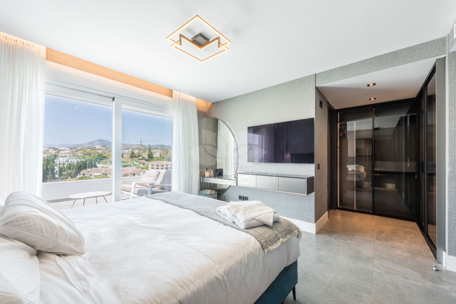 Duplex Penthouse in La Quinta, Benahavis