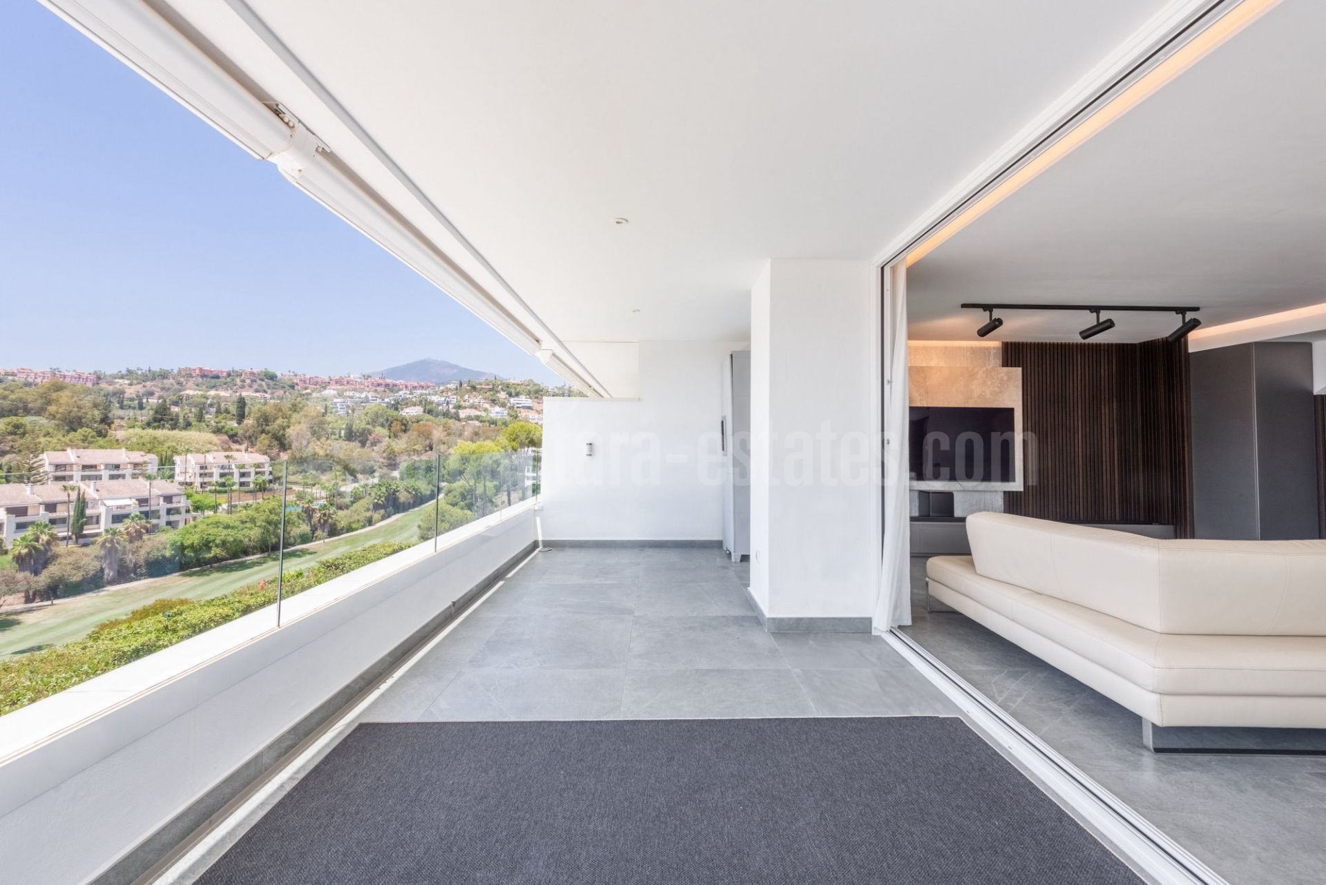 Duplex Penthouse in La Quinta, Benahavis