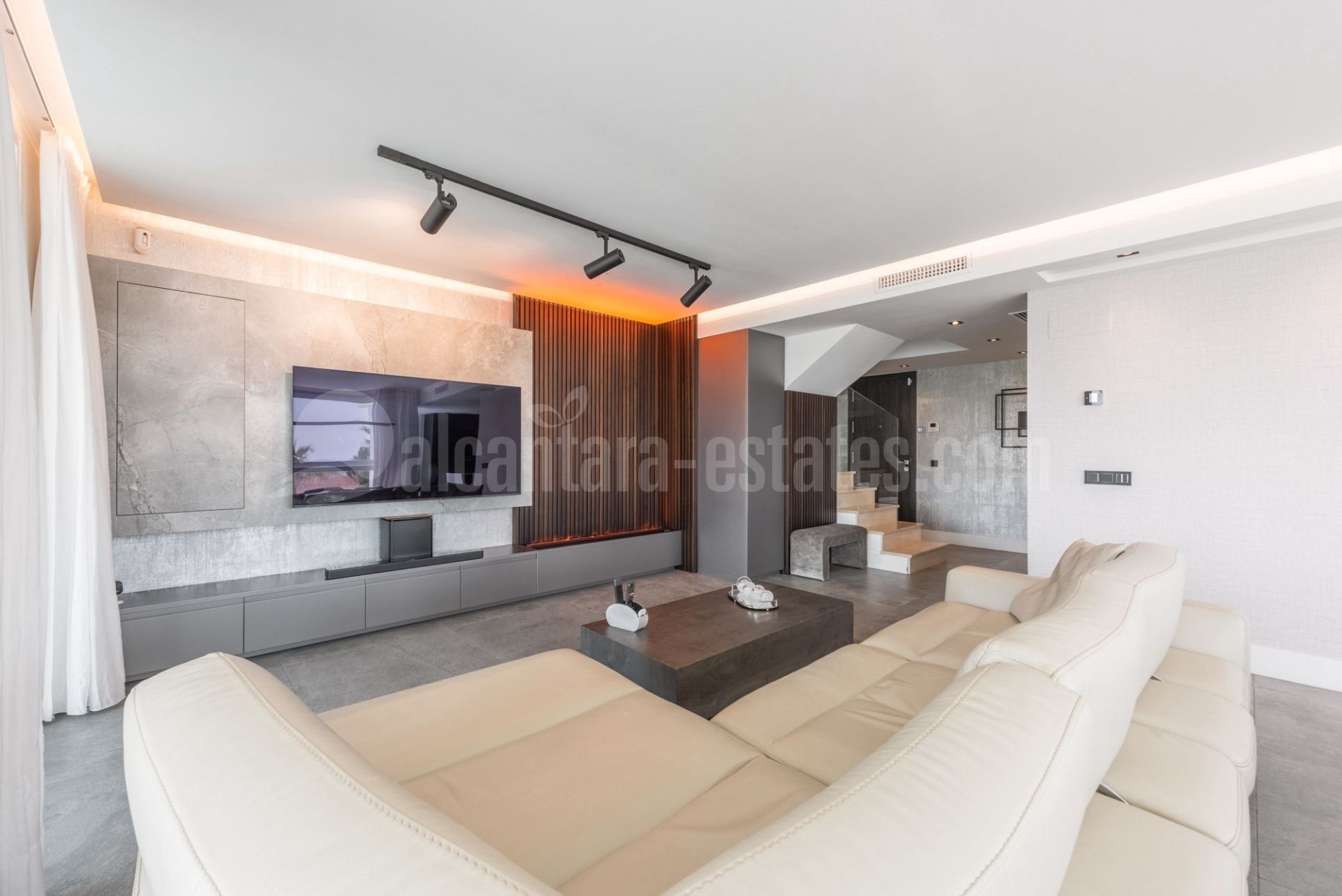 Duplex Penthouse in La Quinta, Benahavis