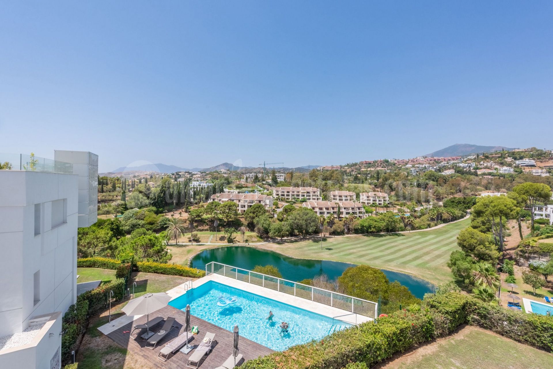 Duplex Penthouse in La Quinta, Benahavis