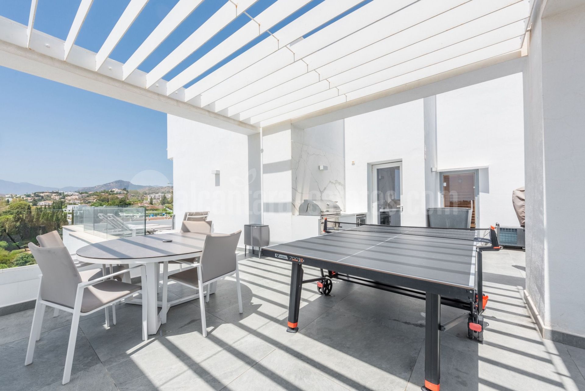 Duplex Penthouse in La Quinta, Benahavis