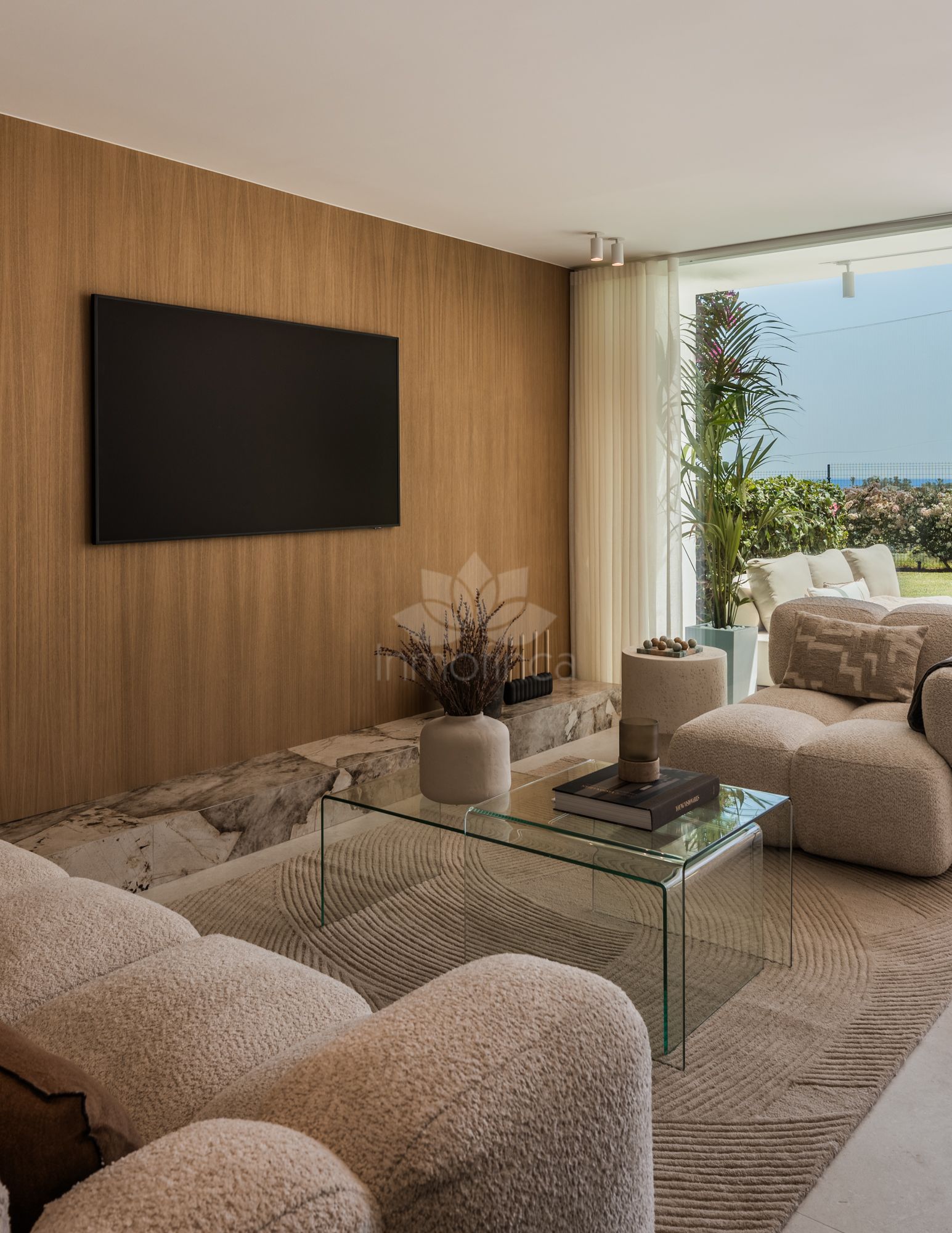 Ground Floor Apartment in Nueva Andalucia, Marbella