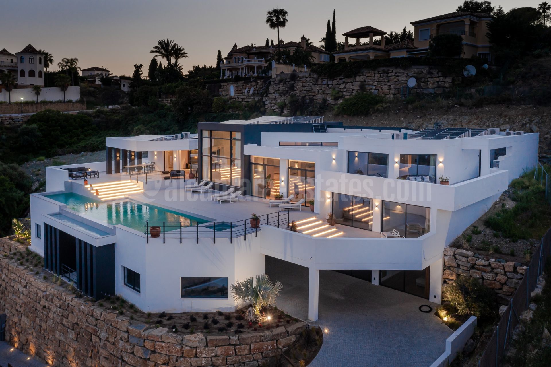 Villa in Benahavis