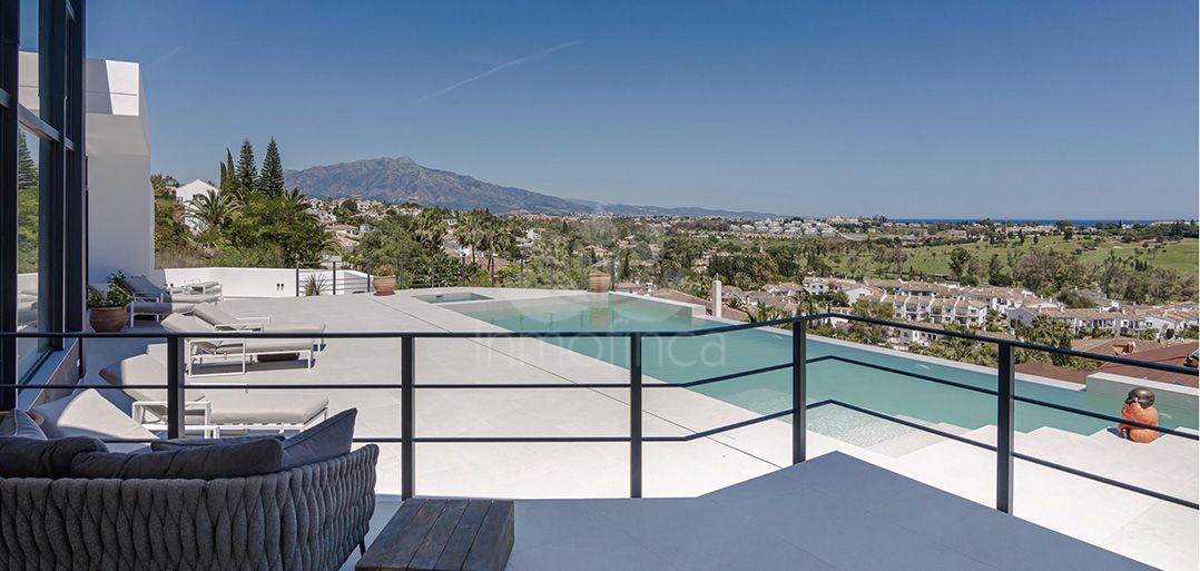 Villa in Benahavis