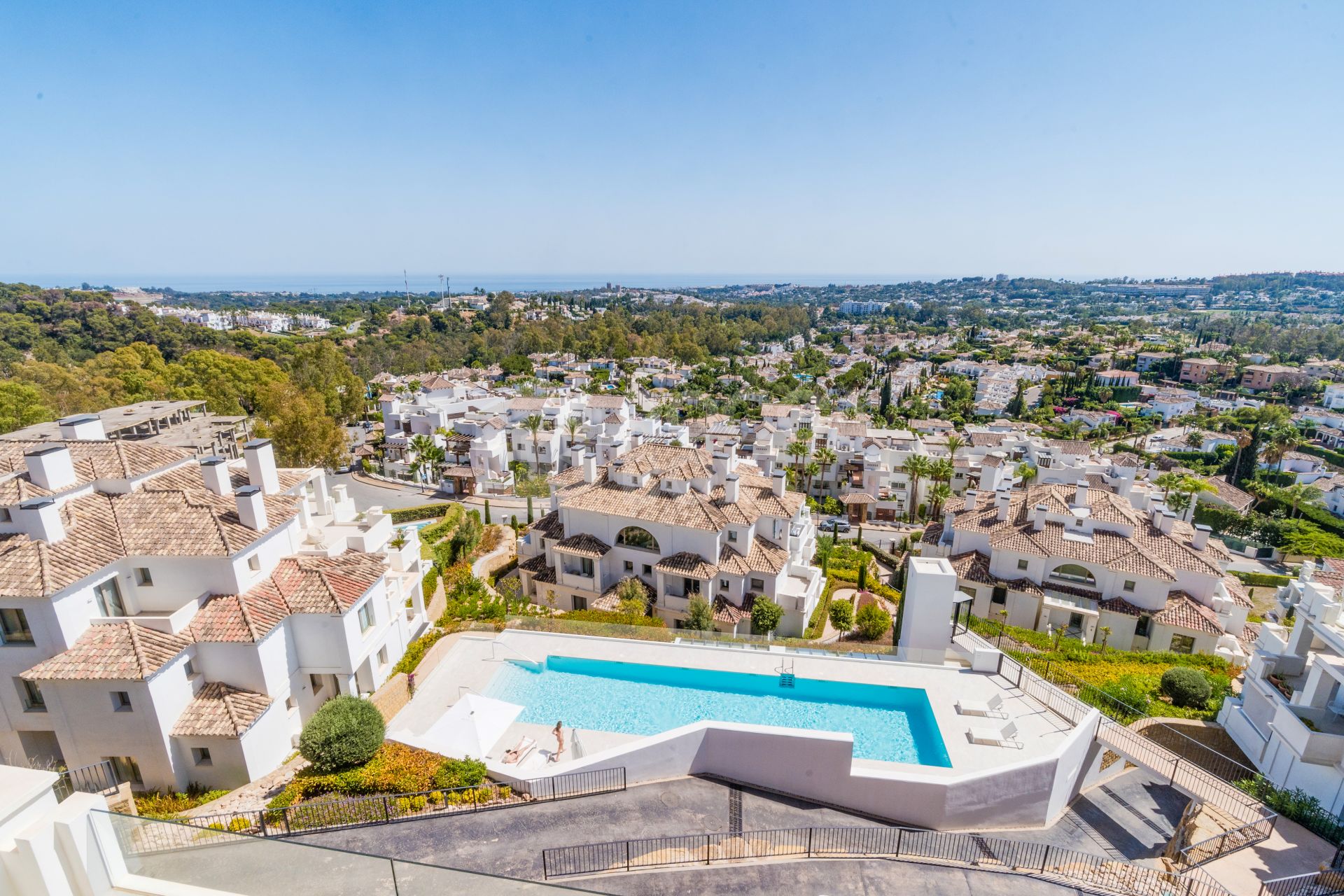 STUNNING APARTMENT IN MARBELLA