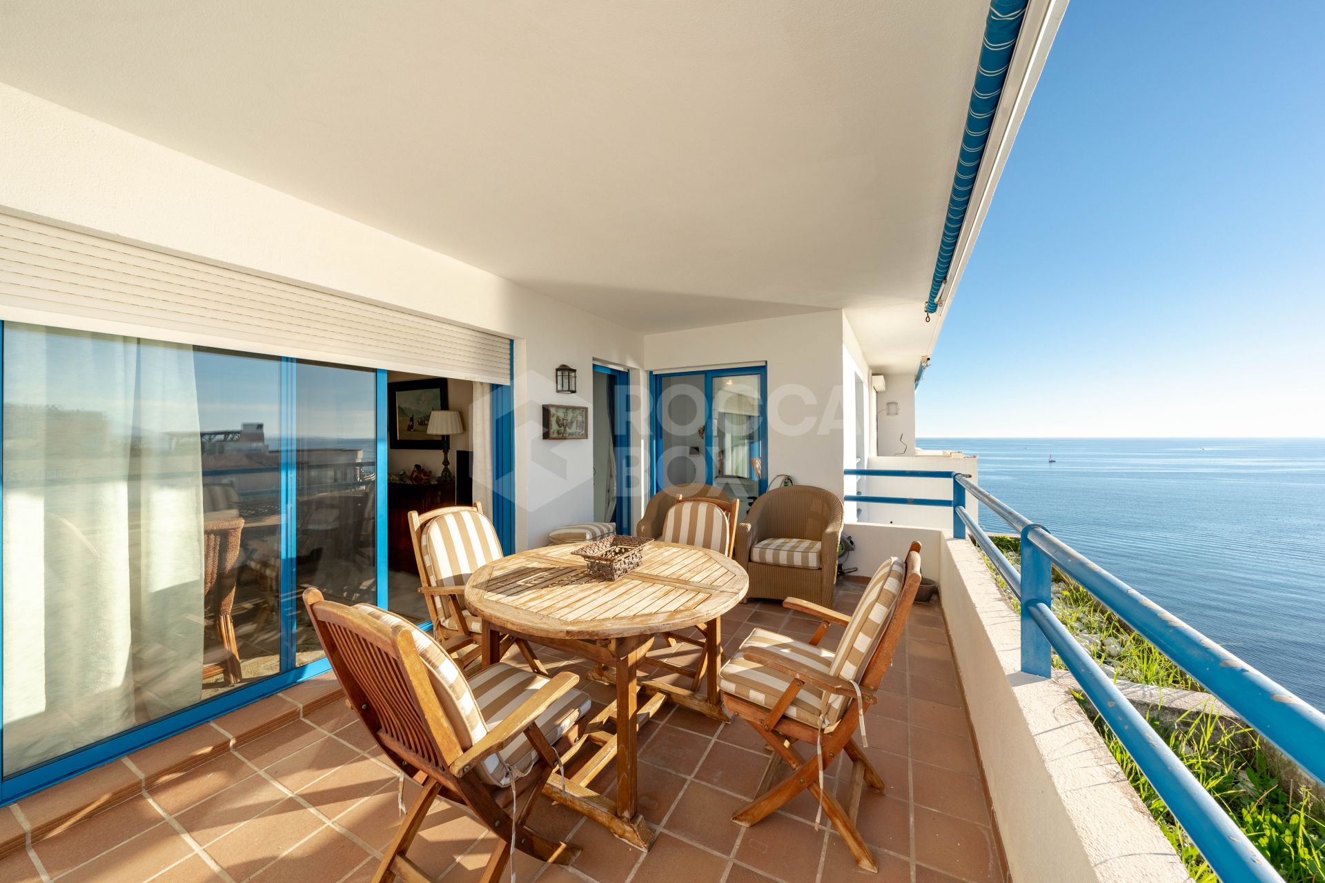 Stunning Frontline Beach Apartment in Marbella