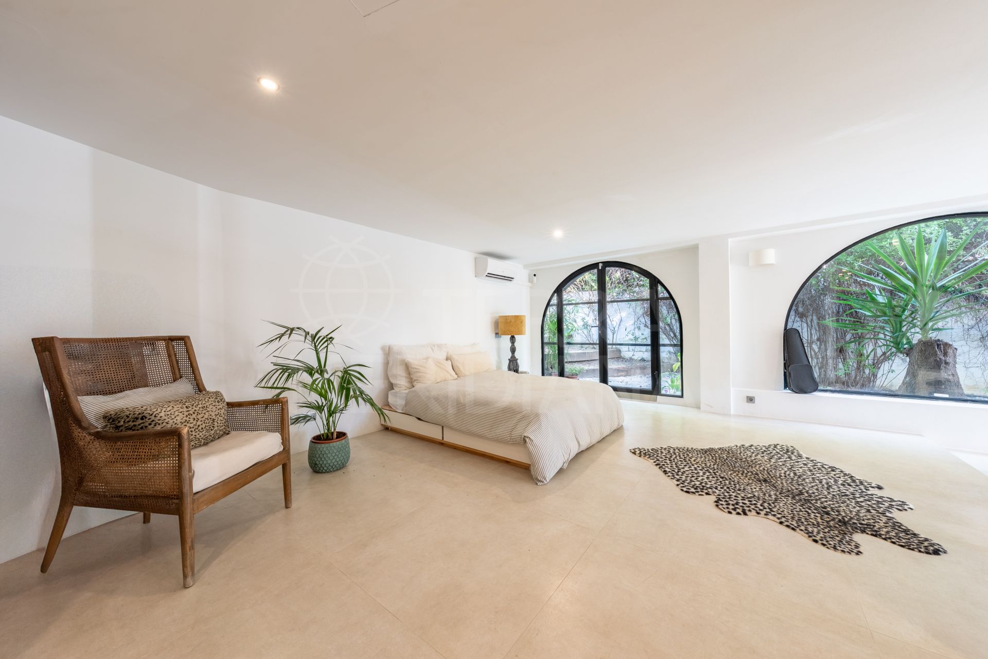 Villa in Atalaya, Estepona