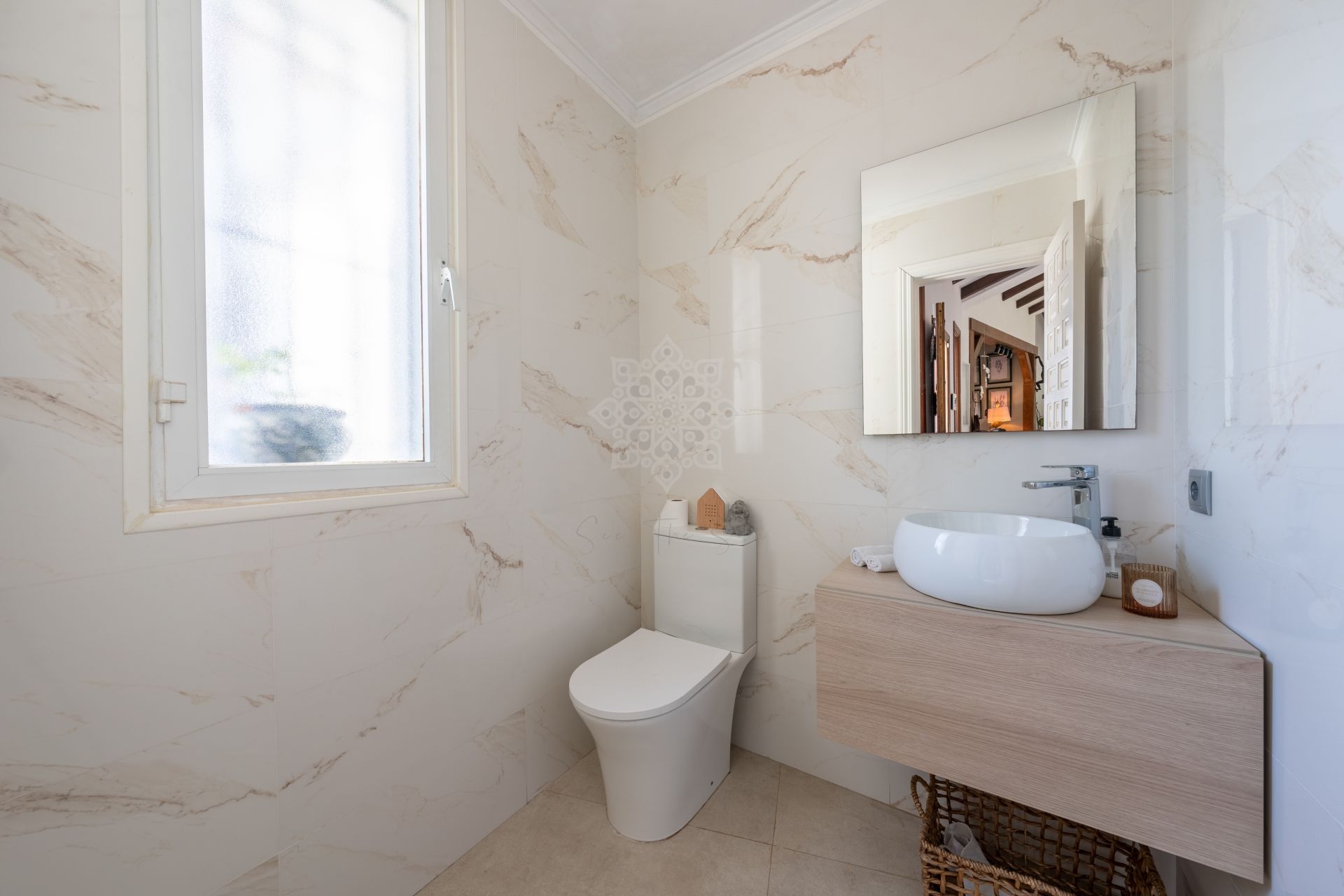 Villa in Atalaya, Estepona