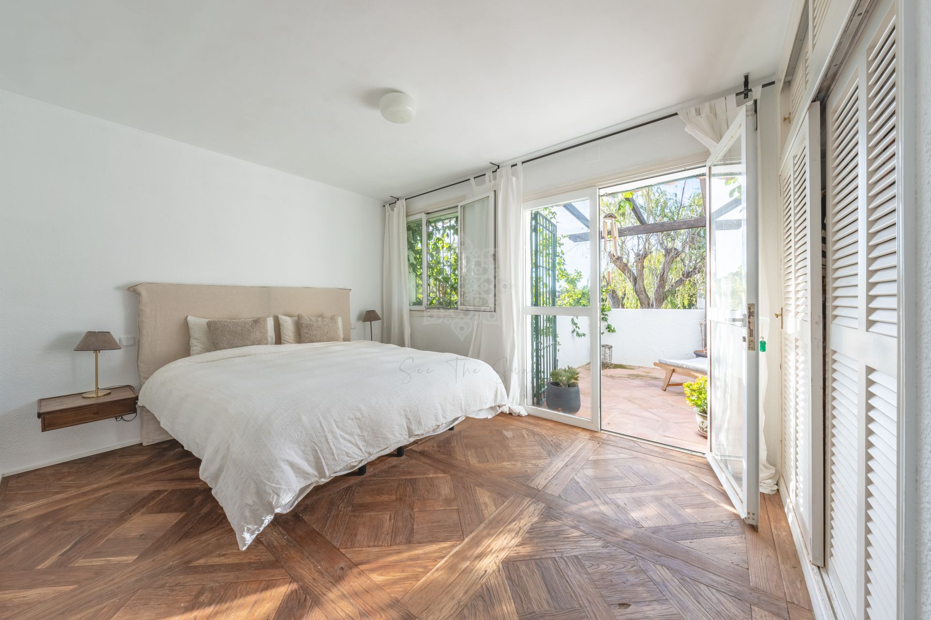 Villa in Atalaya, Estepona