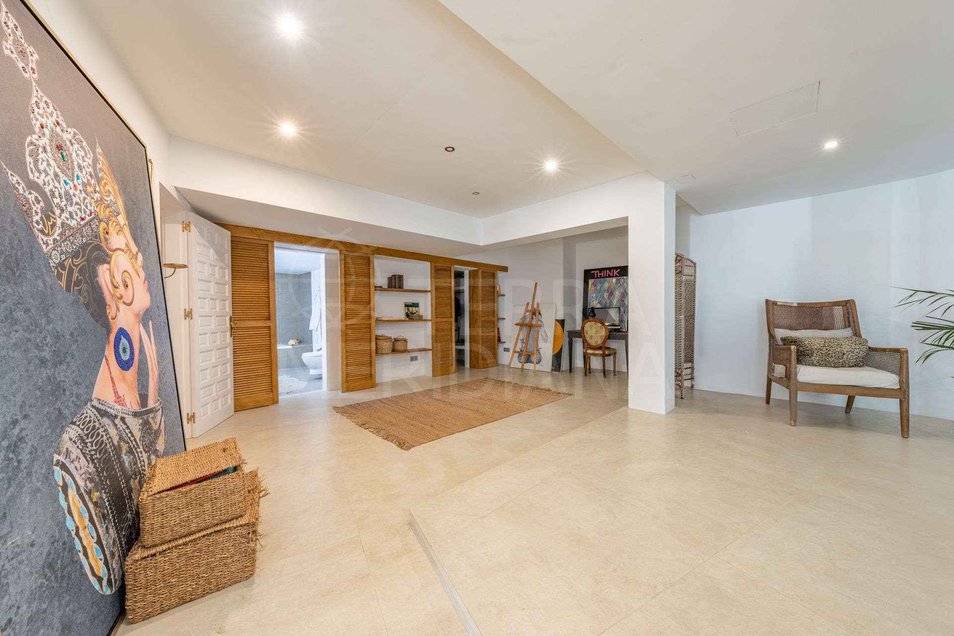 Villa in Atalaya, Estepona