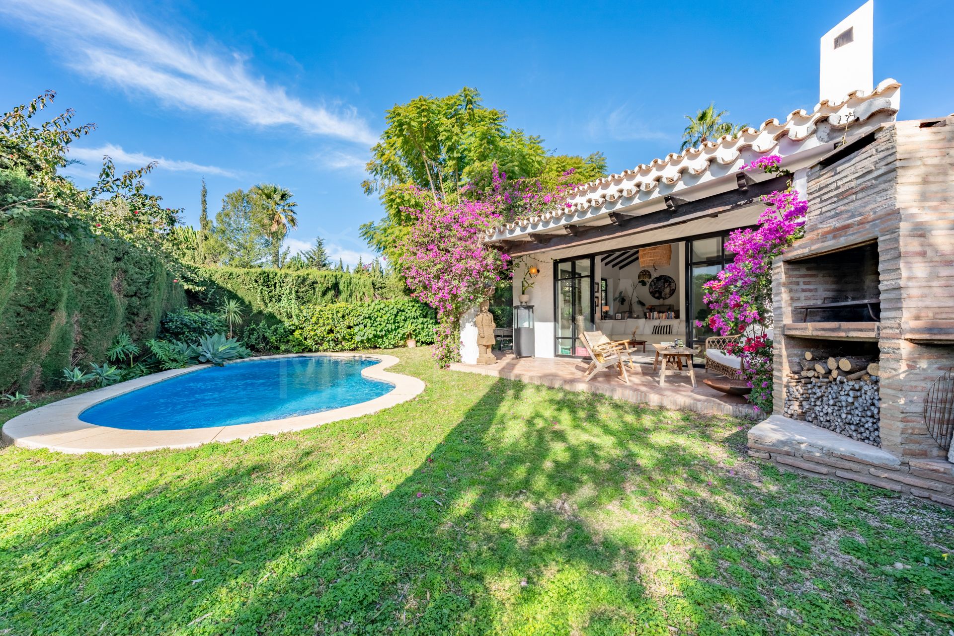 Villa in Atalaya, Estepona