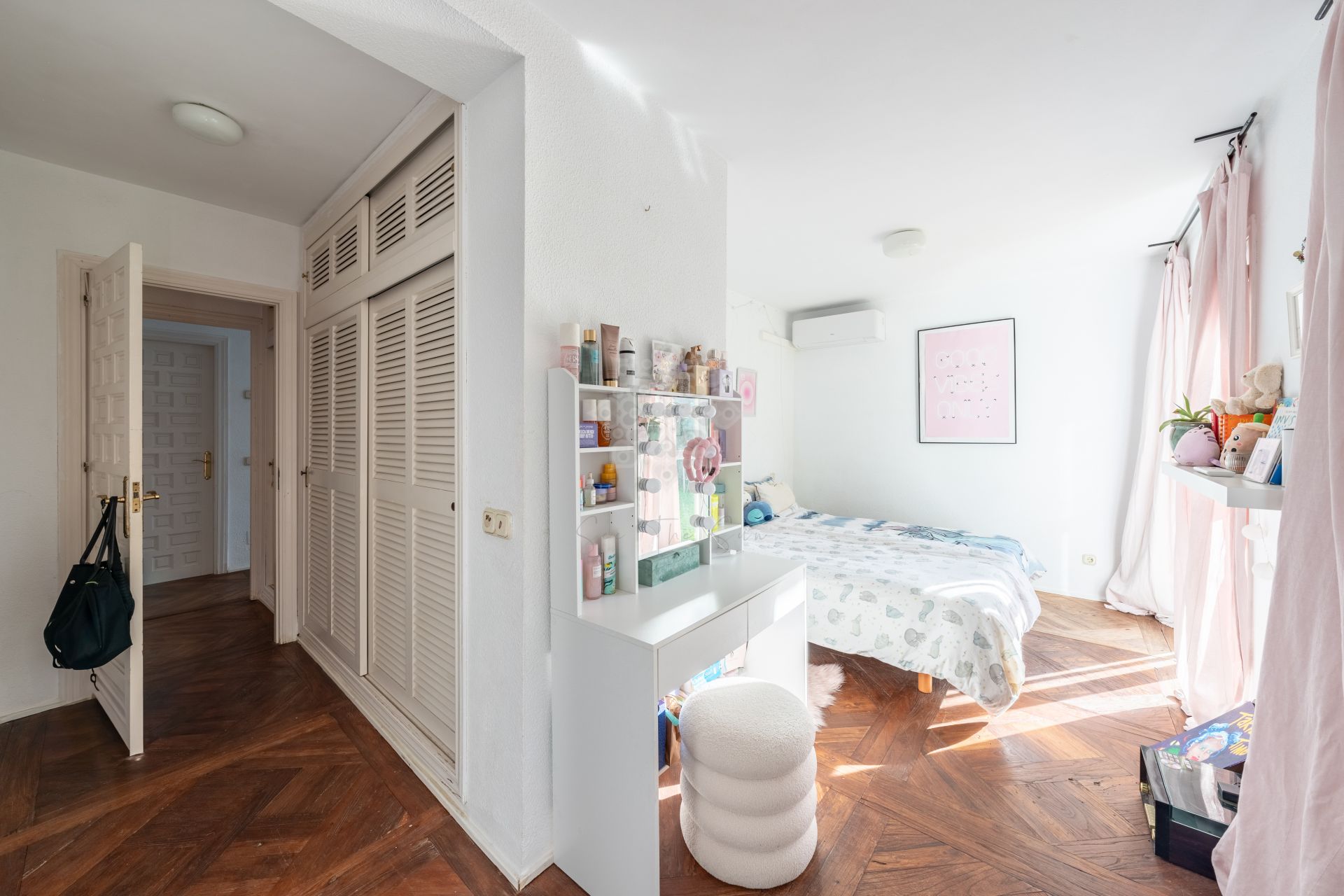 Villa in Atalaya, Estepona