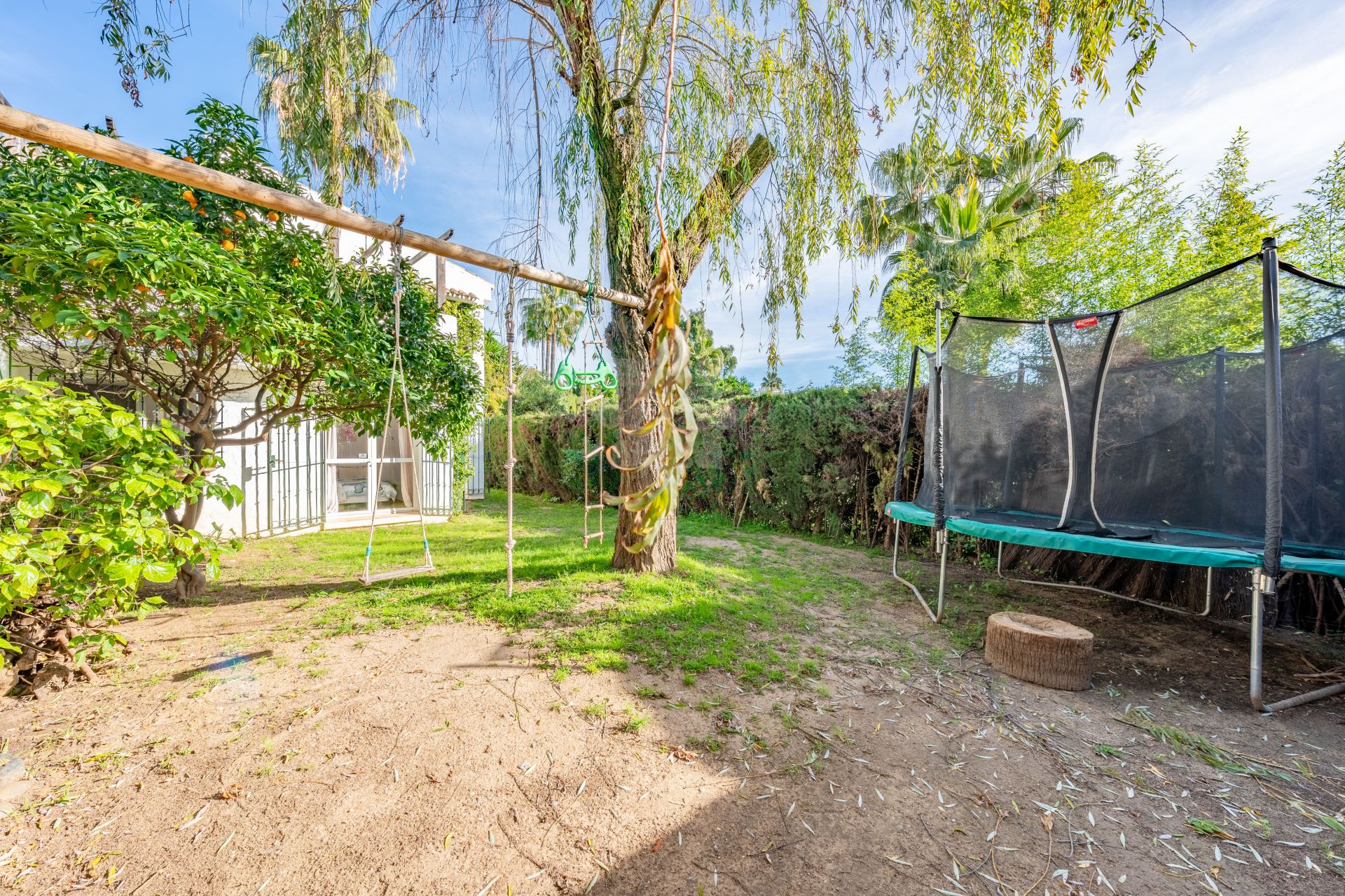 Villa in Atalaya, Estepona