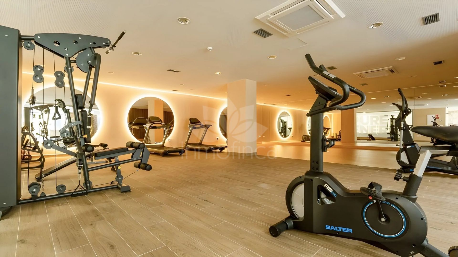 Apartment in Oasis325, Estepona