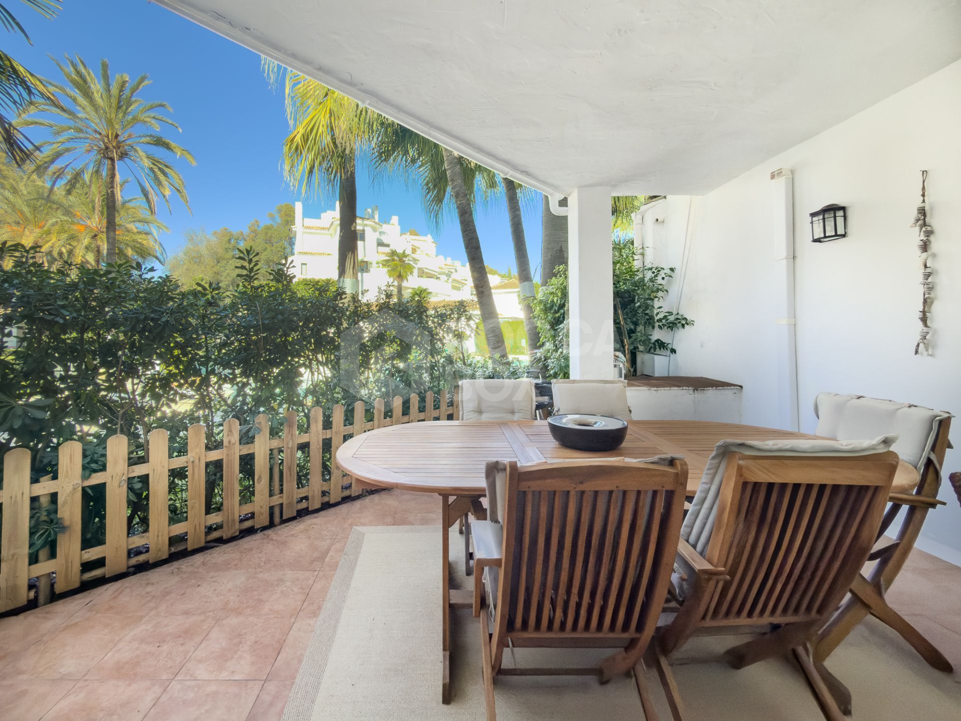 Beachfront Apartment for Sale in Golden Beach Marbella