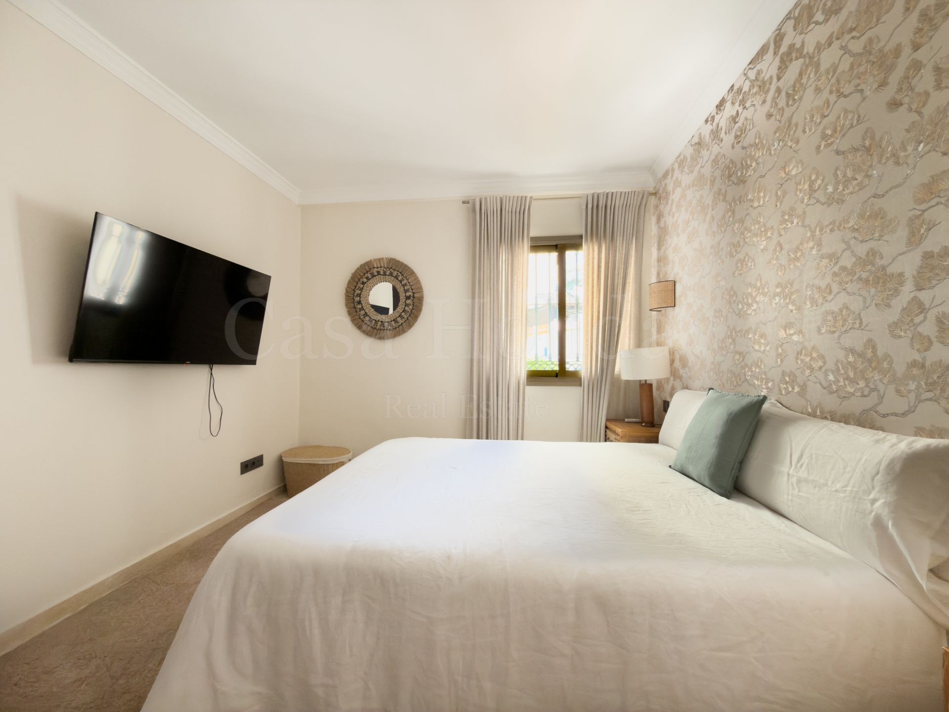 Ground Floor Apartment in Elviria Playa, Marbella