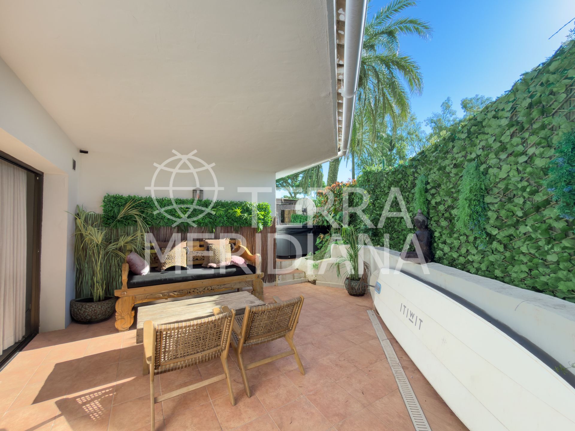 Ground Floor Apartment in Elviria Playa, Marbella