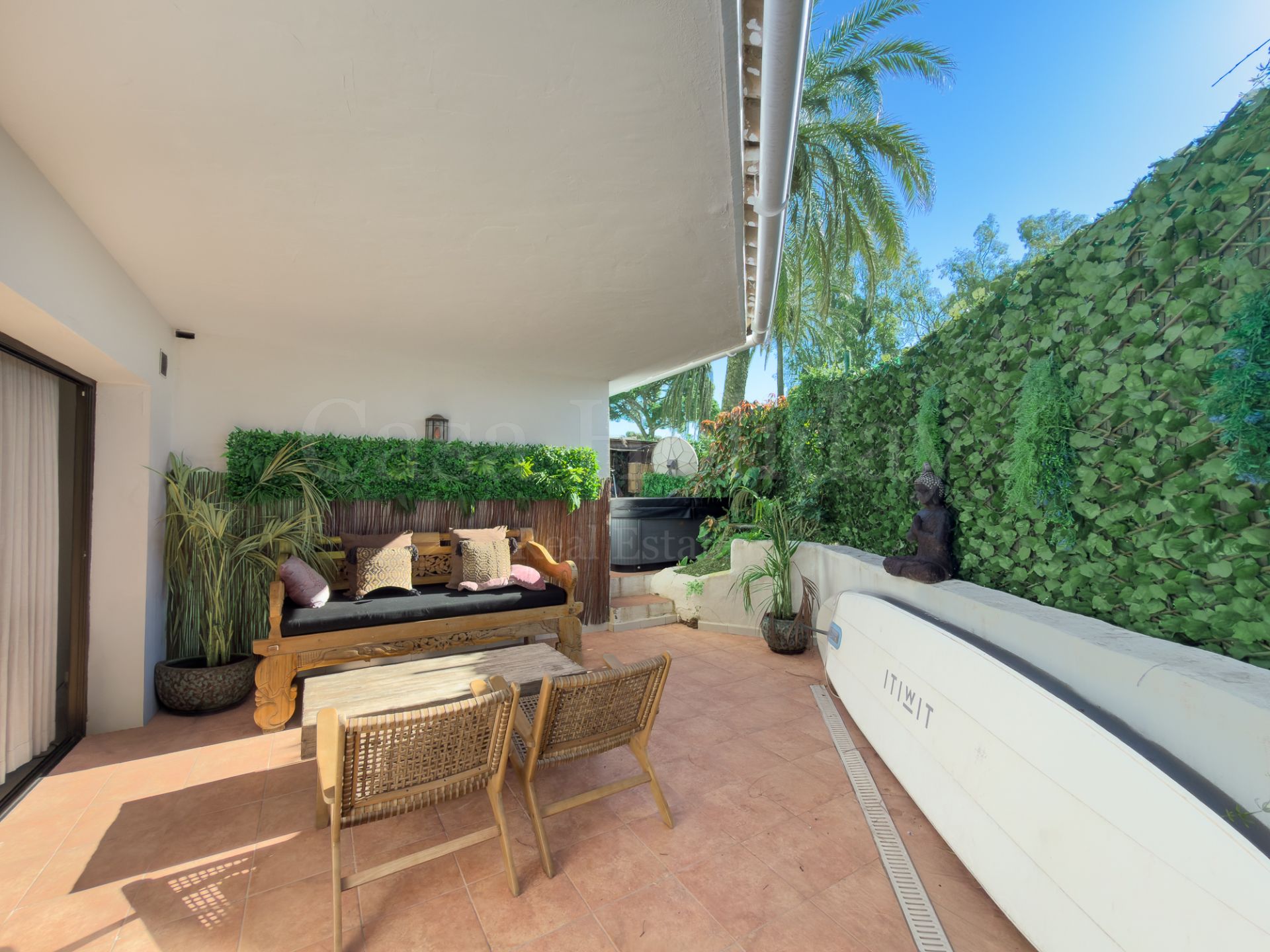 Ground Floor Apartment in Elviria Playa, Marbella