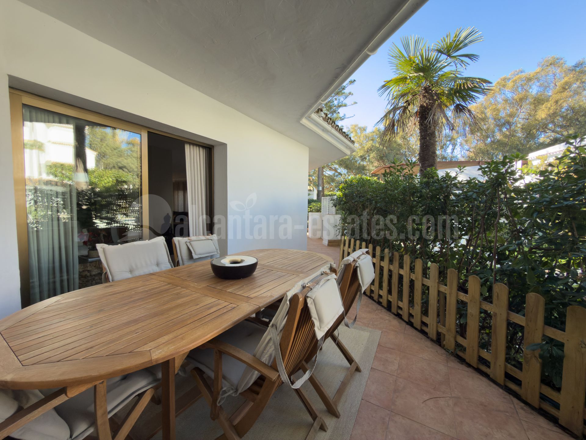Ground Floor Apartment in Elviria Playa, Marbella