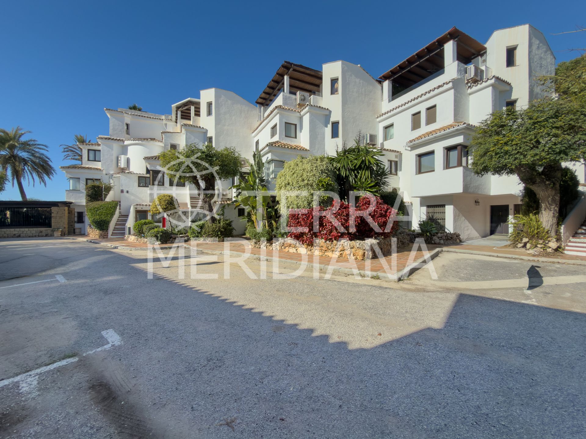 Ground Floor Apartment in Elviria Playa, Marbella